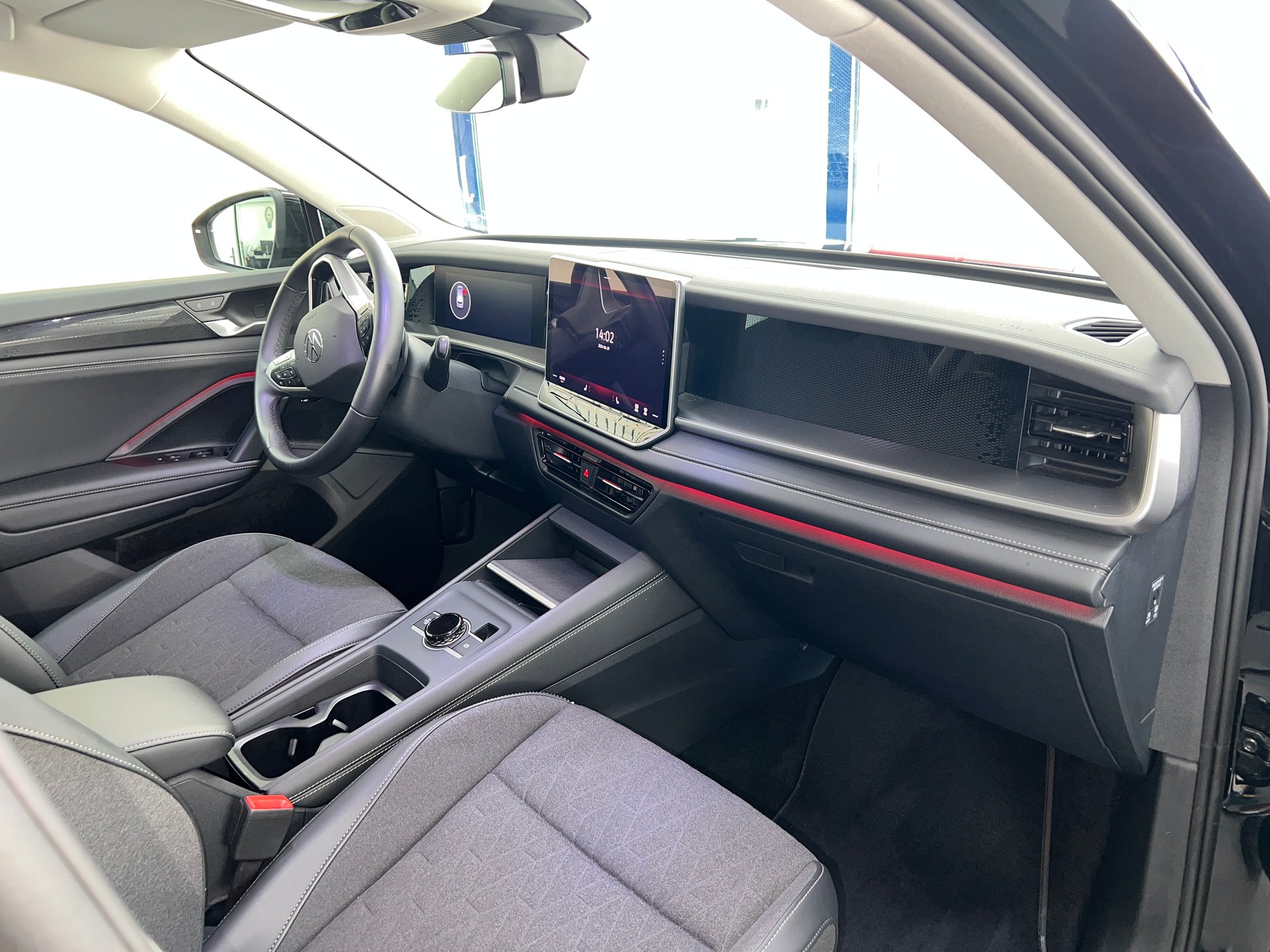 VW Tayron 2.0 TDI SCR Elegance 4Motion DSG / 7 Platz / AHK / ACC / 4.3 % Leasing-image-8