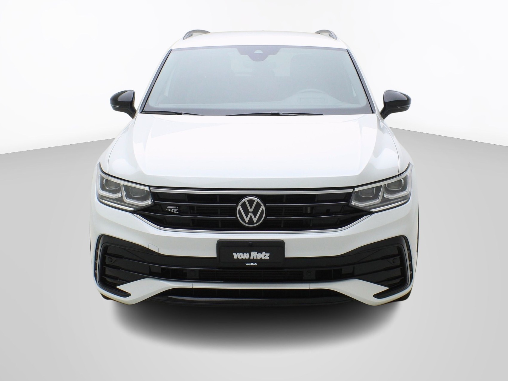 VW Tiguan 2.0 TSI DSG R-Line Black Style 4Motion-image-5
