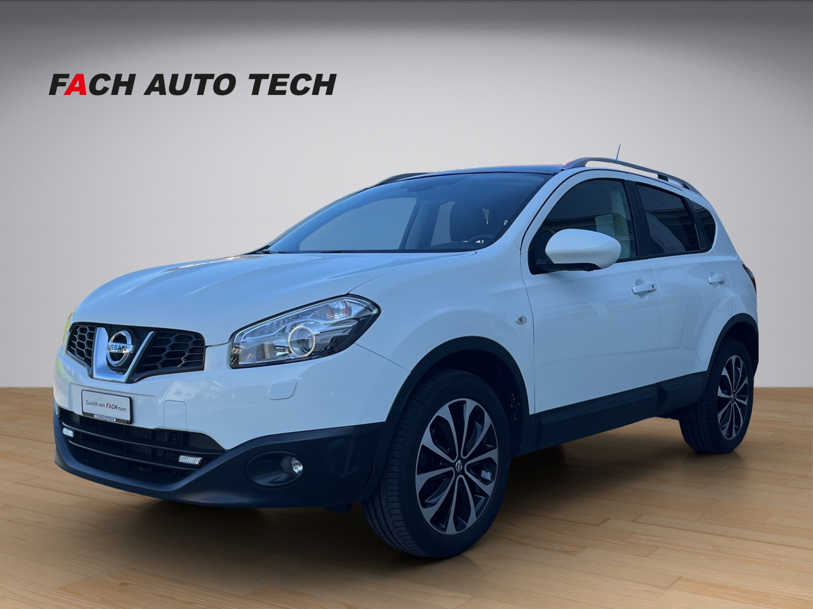 NISSAN Qashqai 2.0 16V Tekna 4x4-image-0