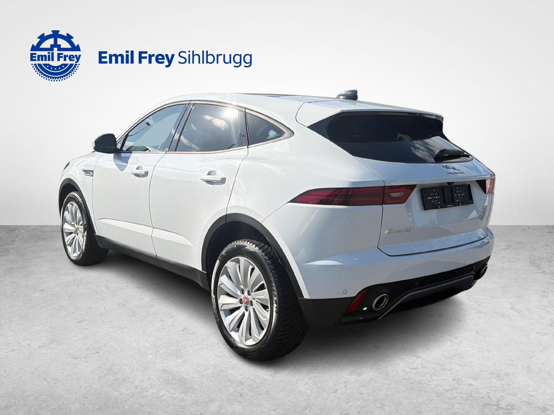JAGUAR E-Pace 2.0 I4 200 S AWD-image-8