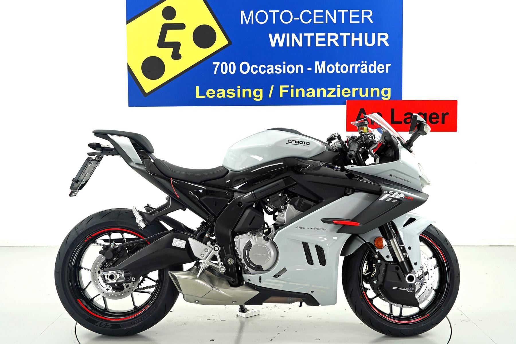 CF MOTO 675 SR-R ABS
