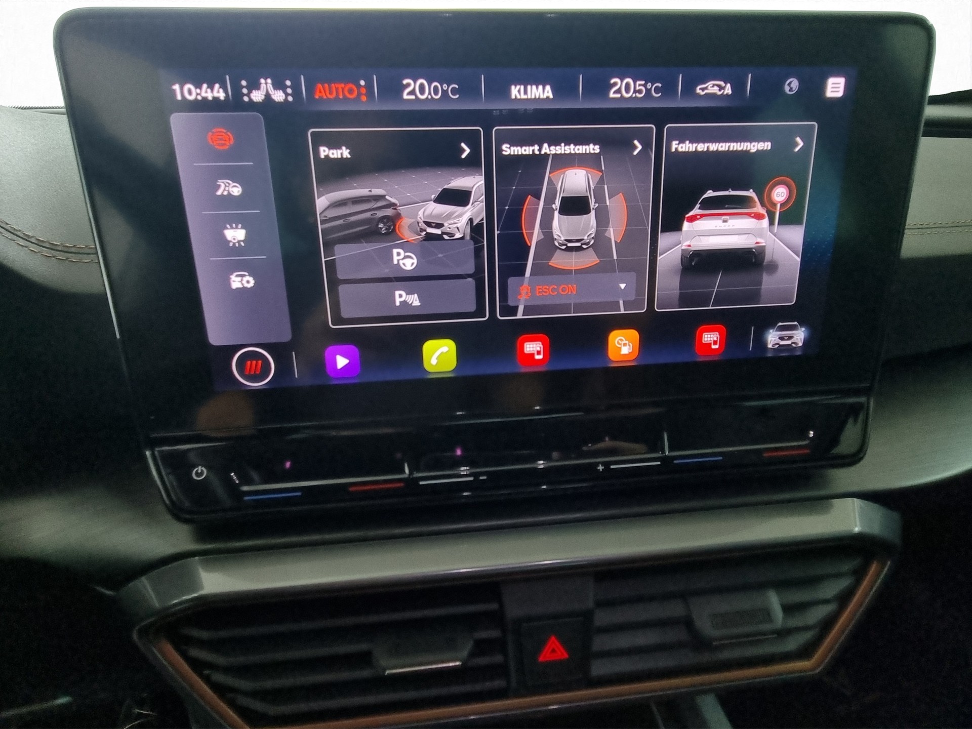 CUPRA Formentor 1.5 TSI DSG-image-13