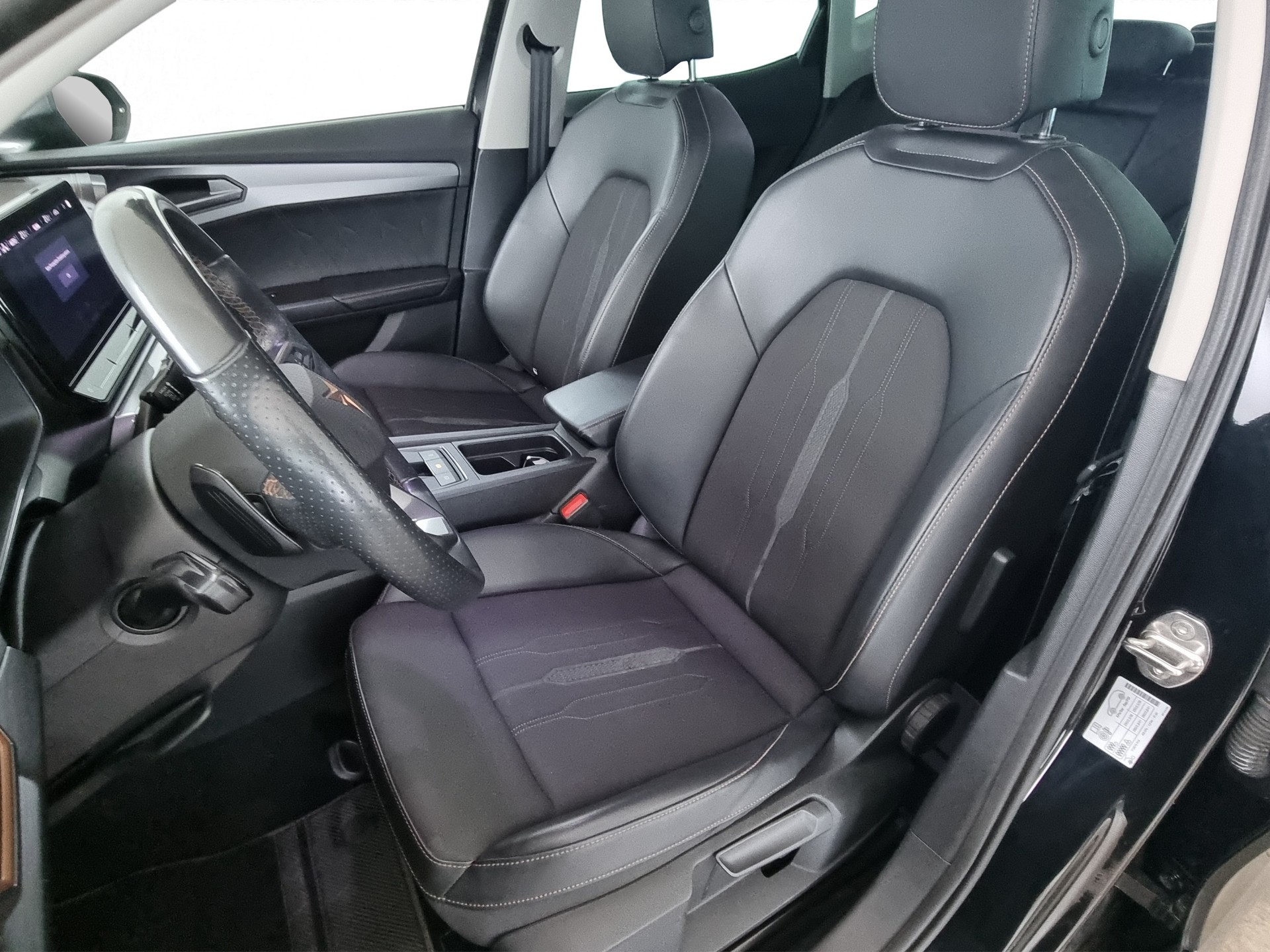 CUPRA Formentor 1.5 TSI DSG-image-5