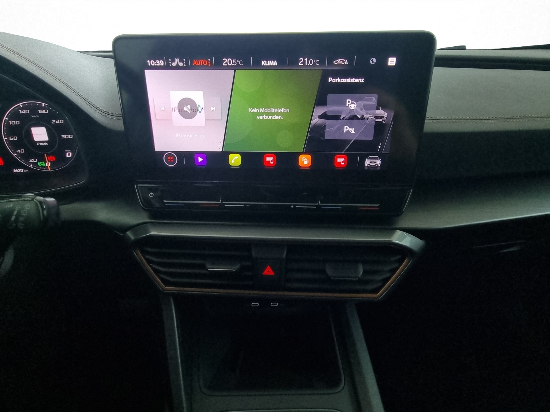 CUPRA Formentor 1.5 TSI DSG-image-12