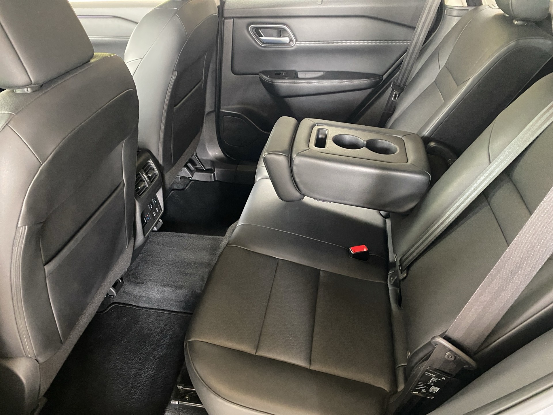 NISSAN X-Trail 1.5 VC-T e-Power 4WD Tekna-image-11
