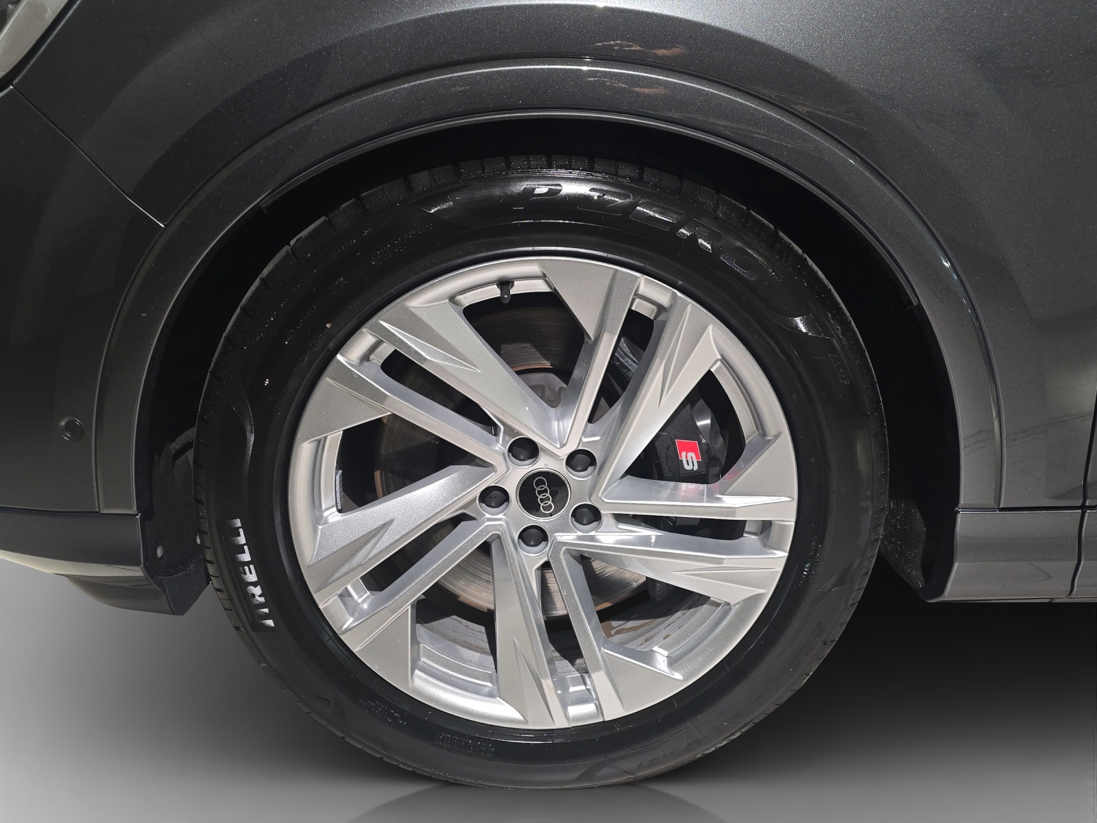 AUDI SQ7 TFSI quattro tiptronic-image-15
