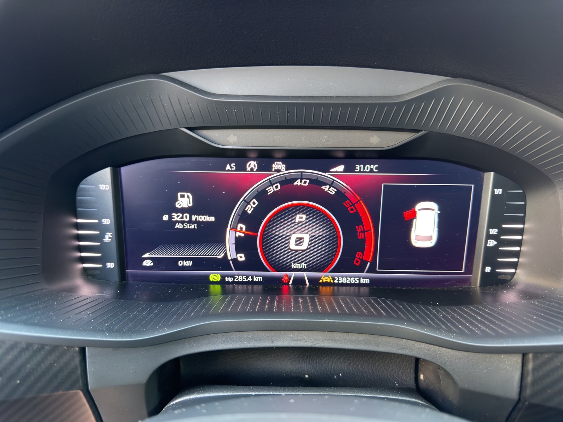 SKODA Kodiaq 2.0 Bi-TDI SCR RS 4x4 DSG-image-17