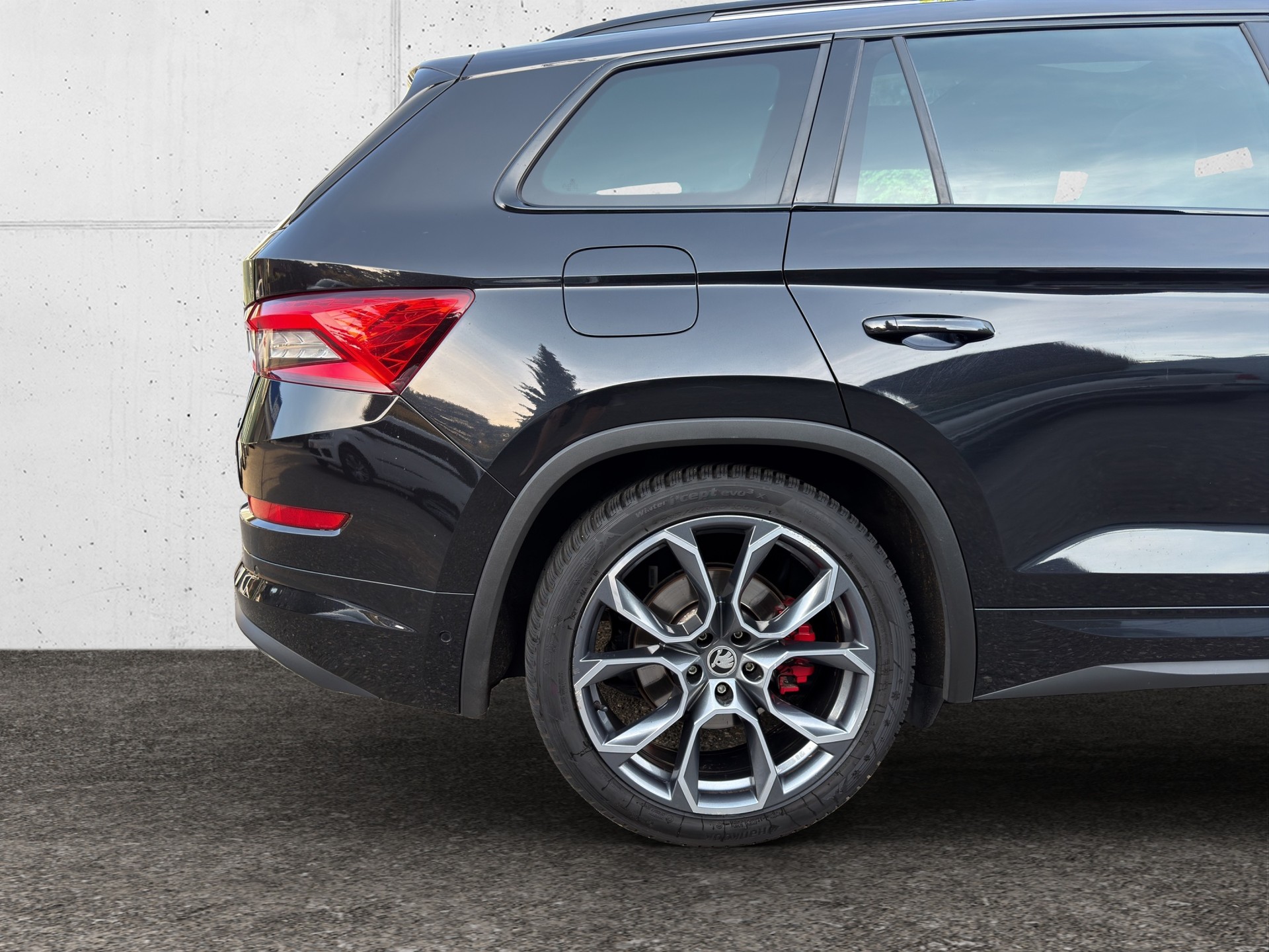 SKODA Kodiaq 2.0 Bi-TDI SCR RS 4x4 DSG-image-8