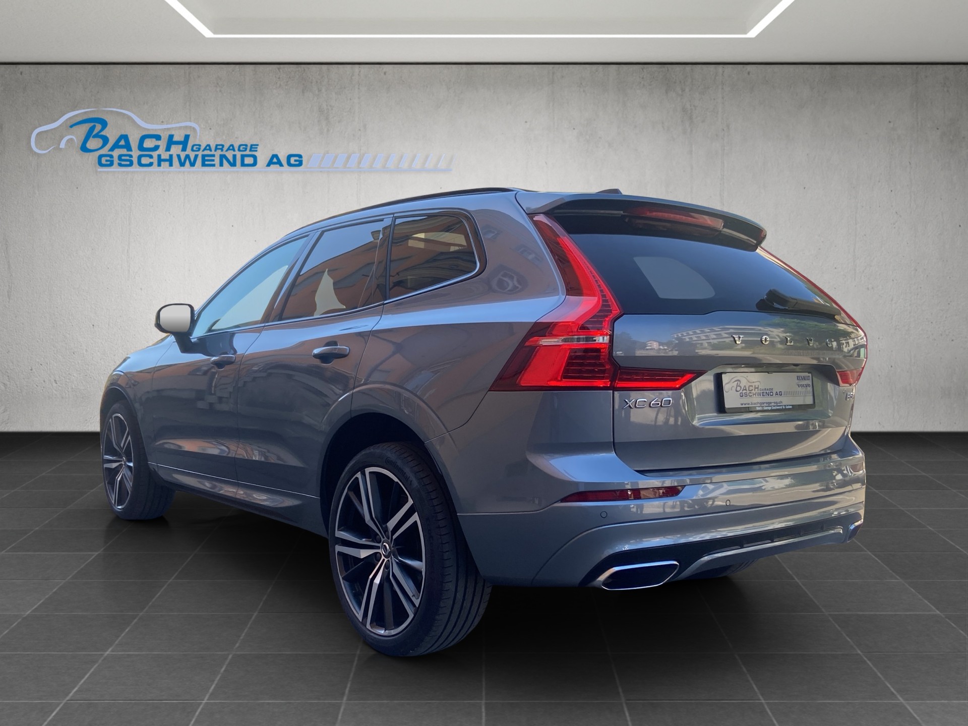 VOLVO XC60 B5 Benzin Mild Hybrid AWD R-Design Geartronic-image-4