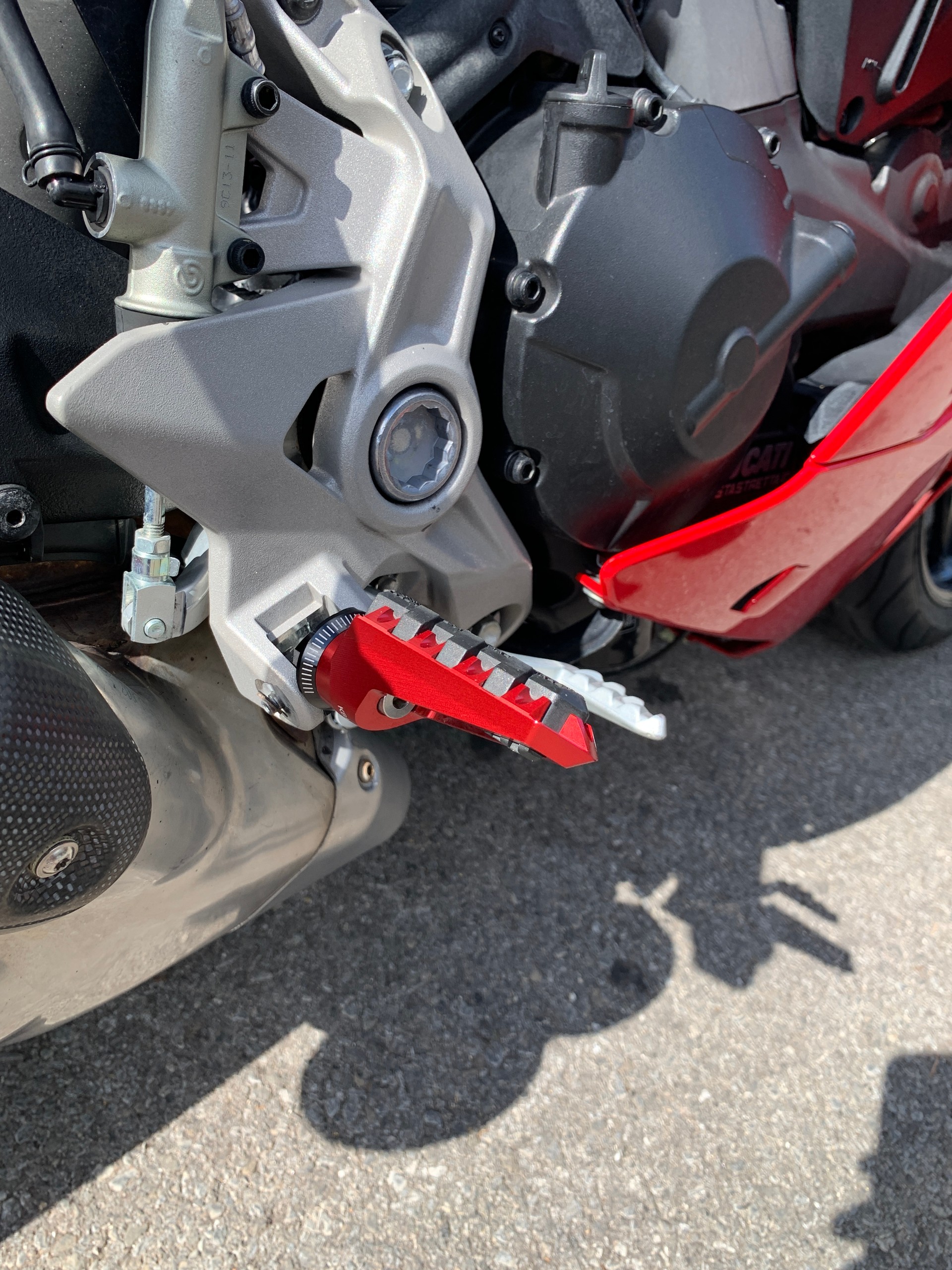 DUCATI 950 Supersport S-image-6