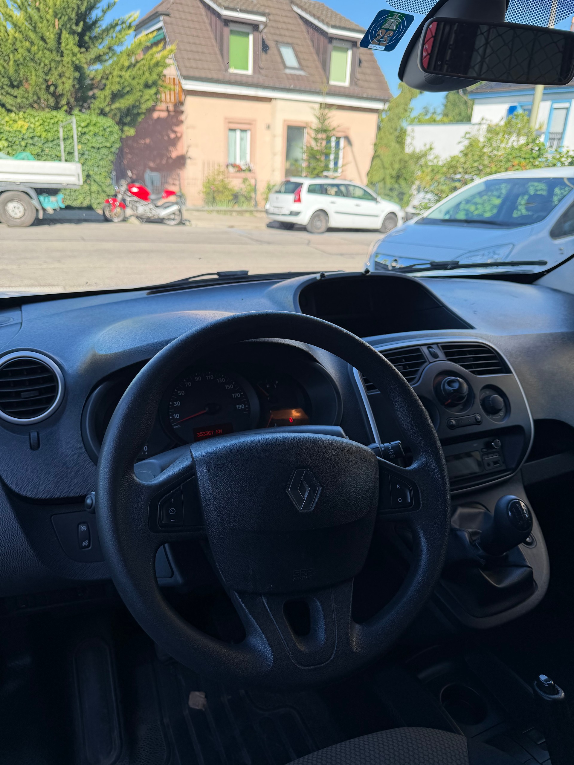 RENAULT Kangoo Medium dCi 90 ENERGY Business-image-9