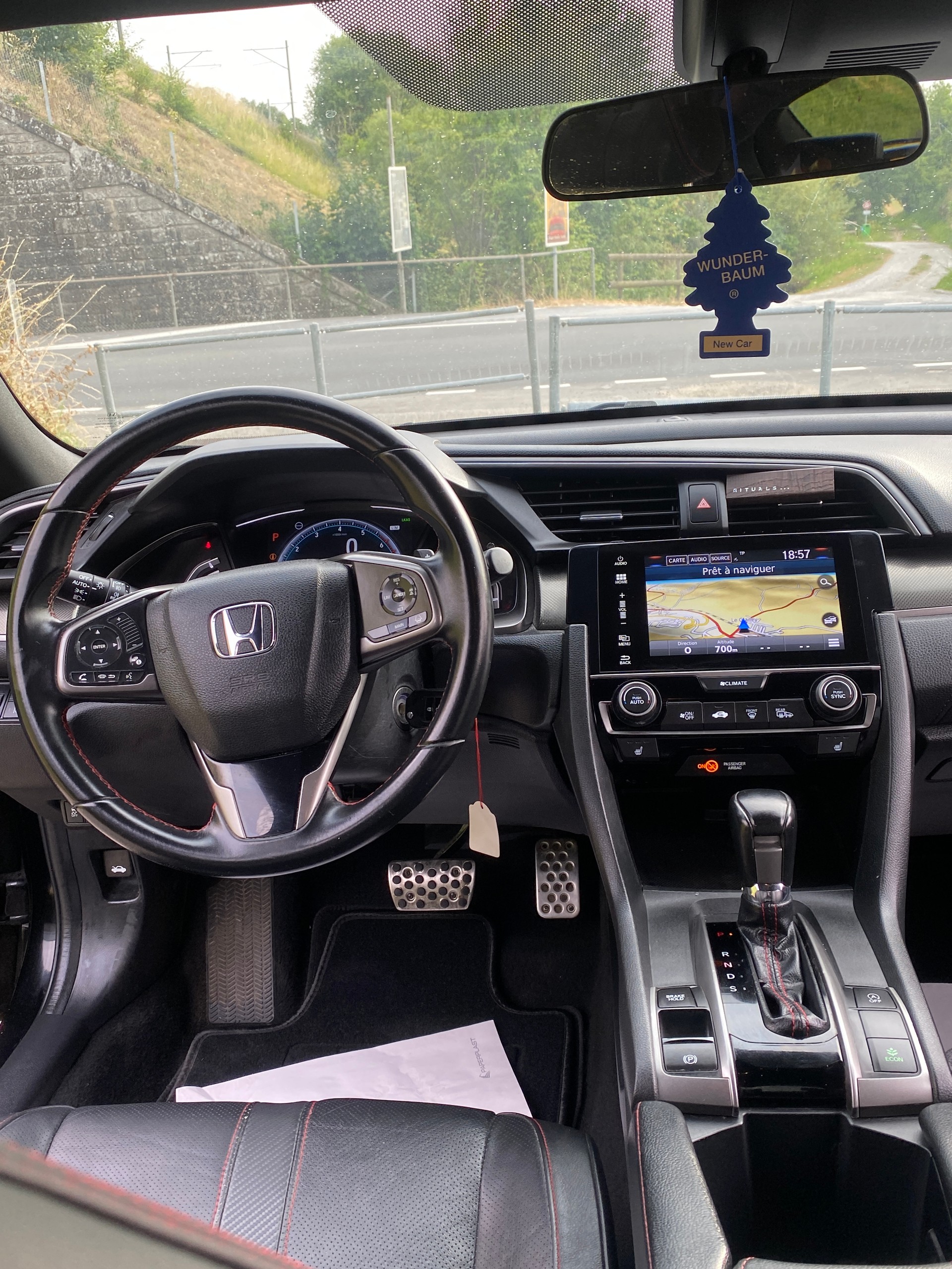HONDA Civic 1.0 VTEC Executive Premium CVT-image-8