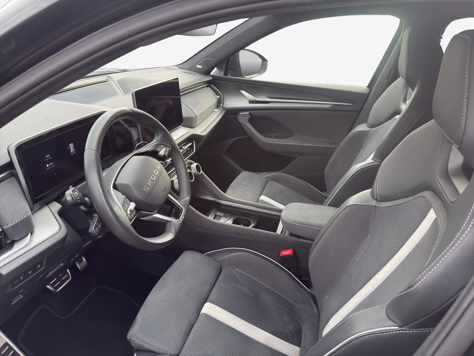 SKODA Kodiaq 1.5 TSI PHEV Sportline-image-7