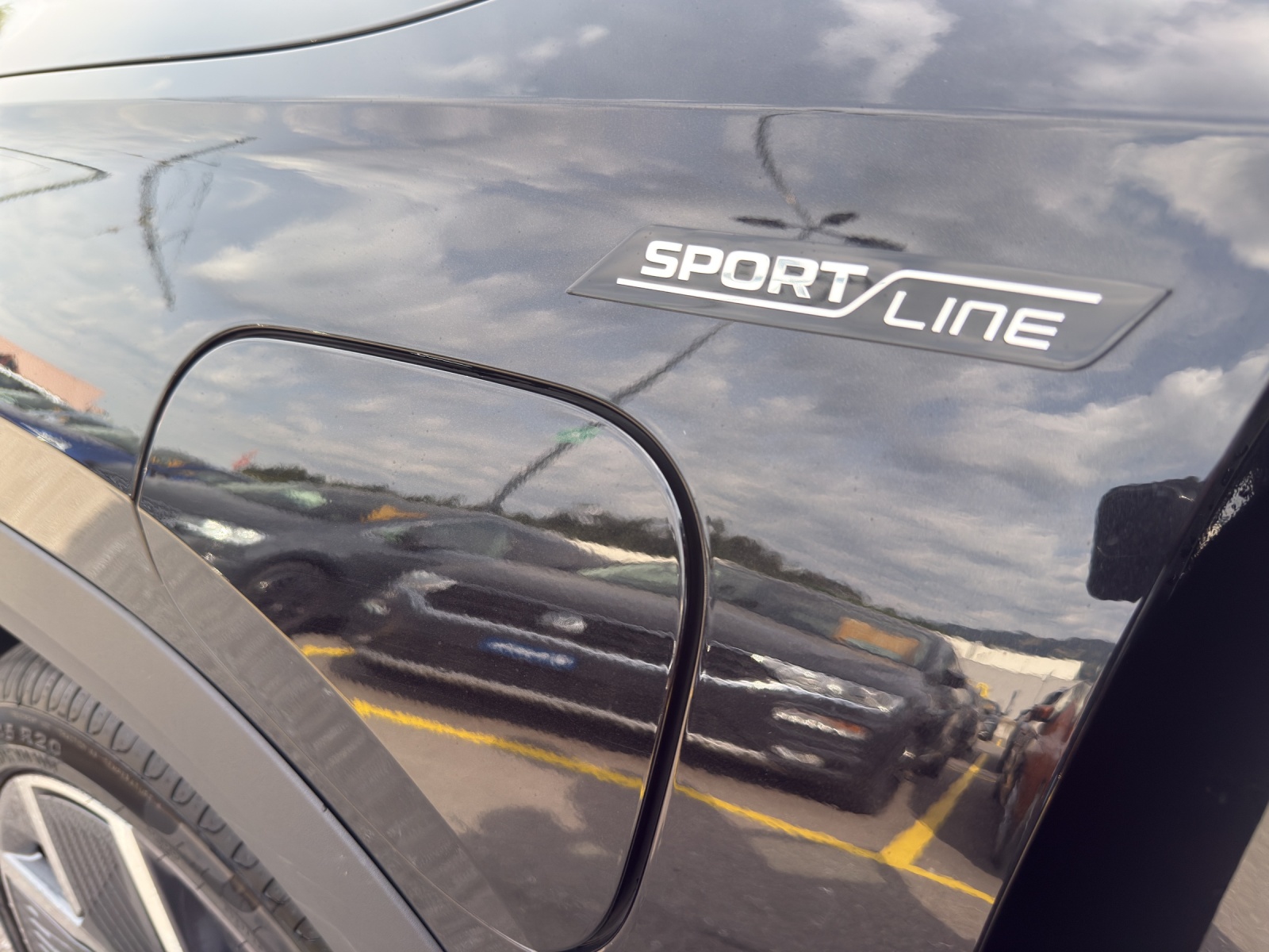 SKODA Kodiaq 1.5 TSI PHEV Sportline-image-15