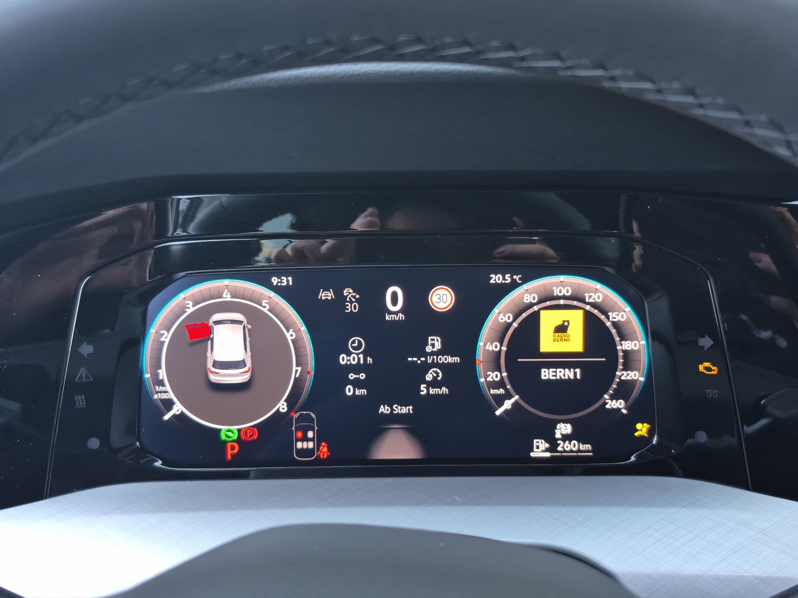 VW Golf 1.5 e TSI mHEV United DSG-image-10