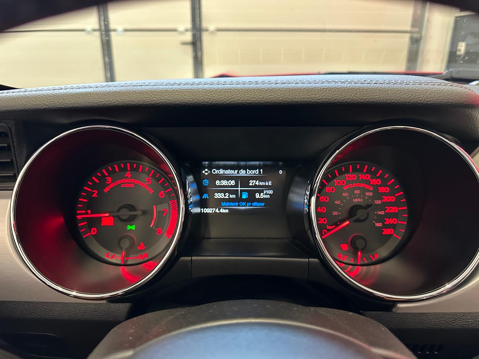 FORD Mustang Convertible 2.3-image-21