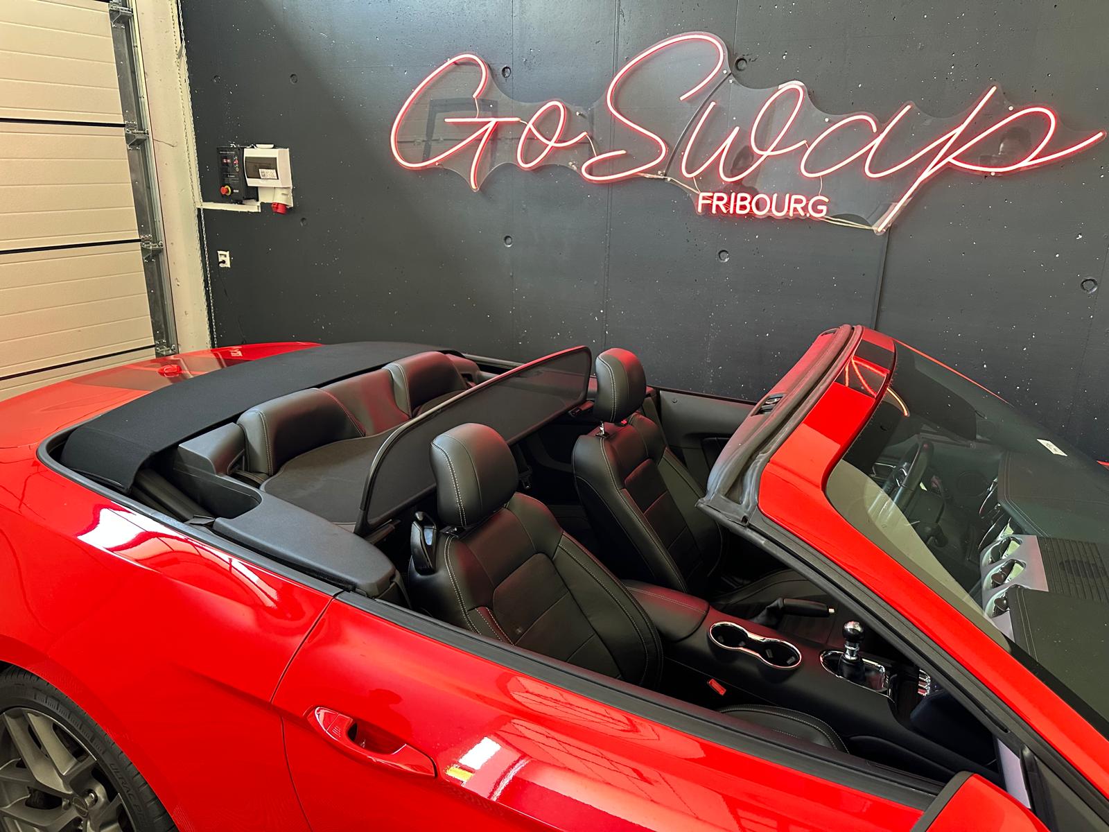 FORD Mustang Convertible 2.3-image-10