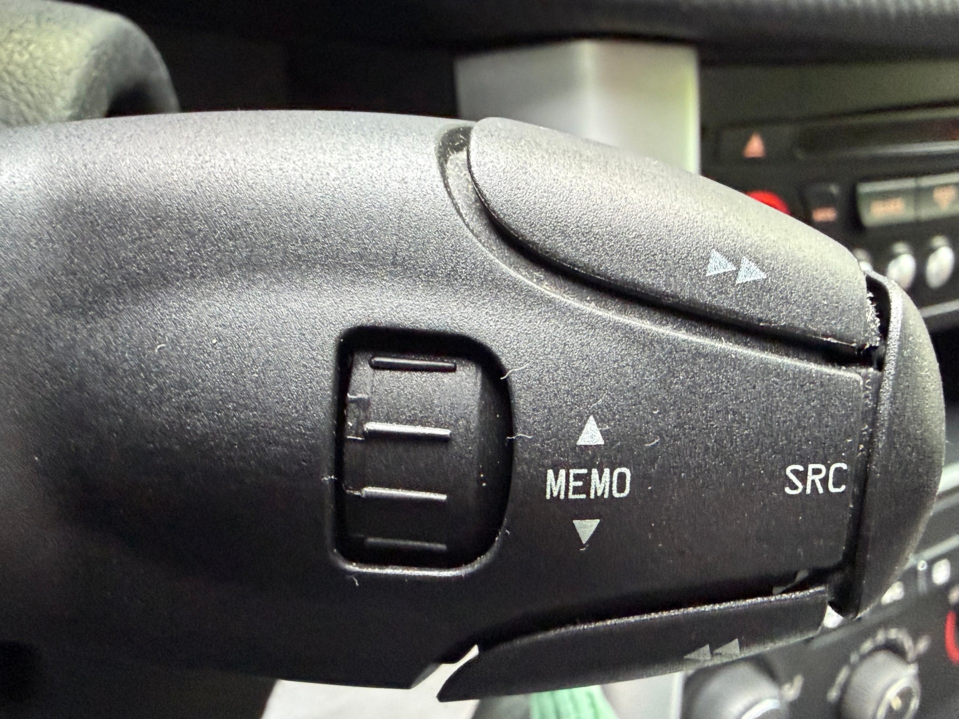 PEUGEOT 207 1.6 16V Sport Automatic-image-21