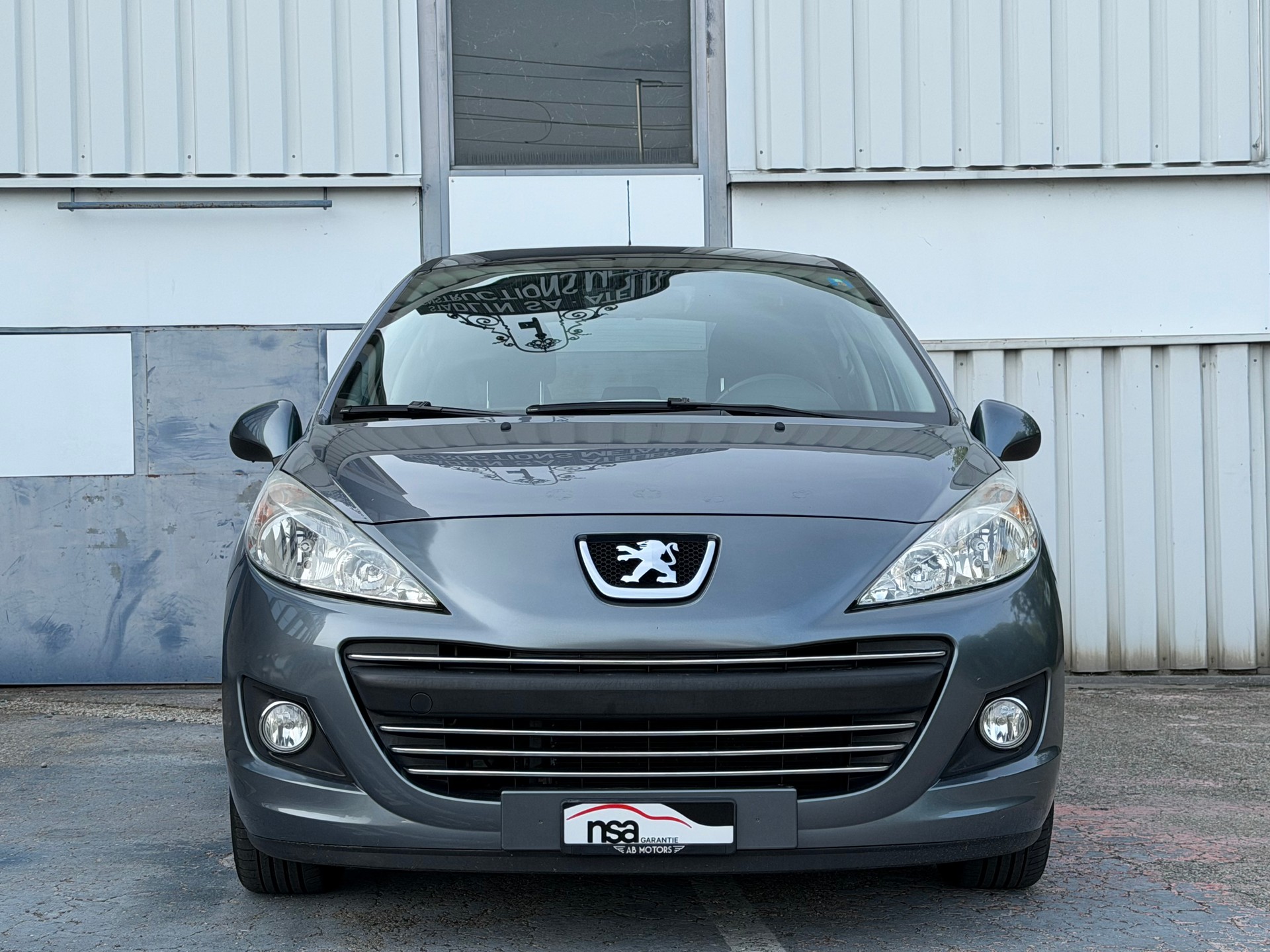 PEUGEOT 207 1.6 16V Sport Automatic-image-4