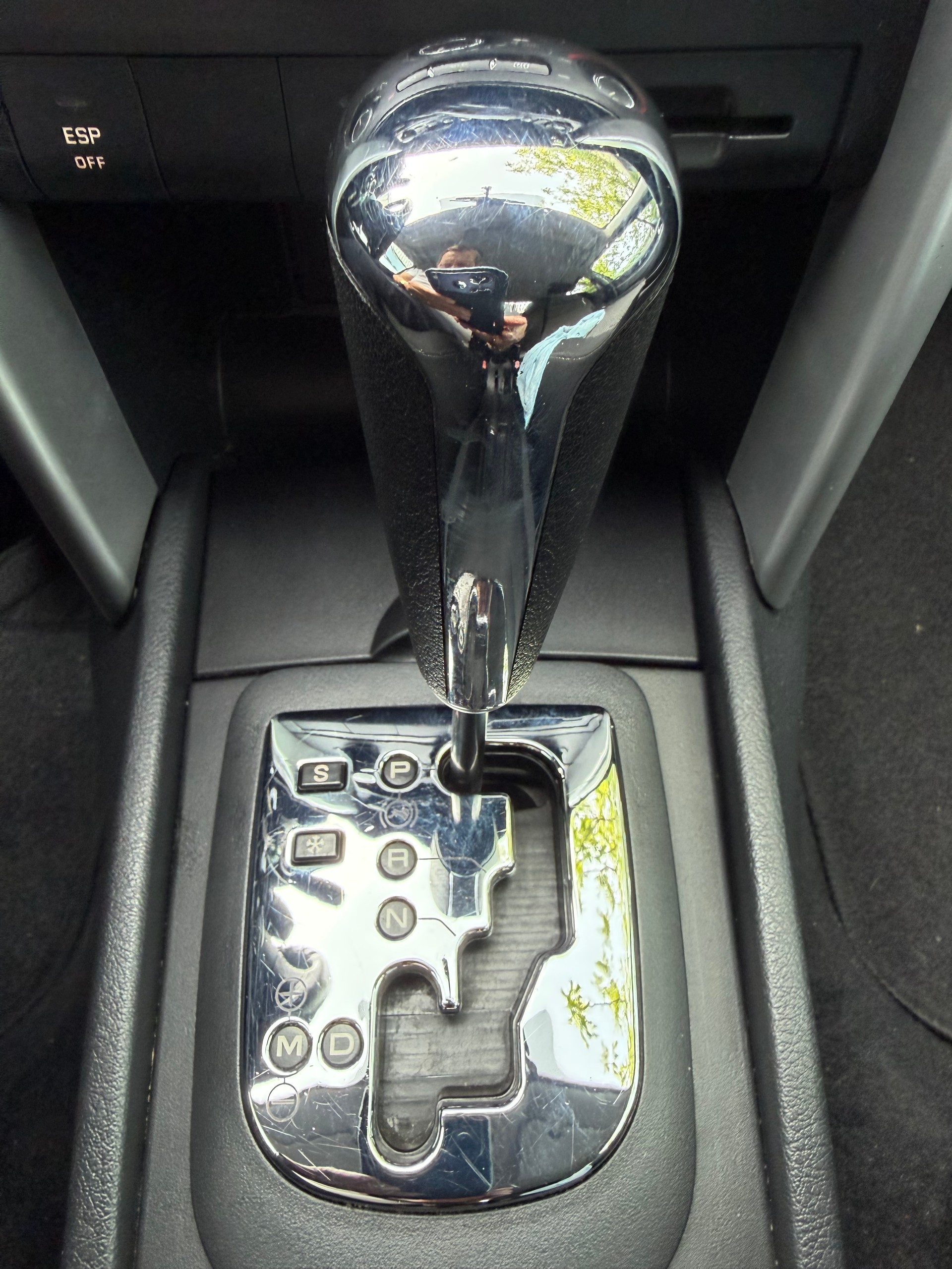 PEUGEOT 207 1.6 16V Sport Automatic-image-12