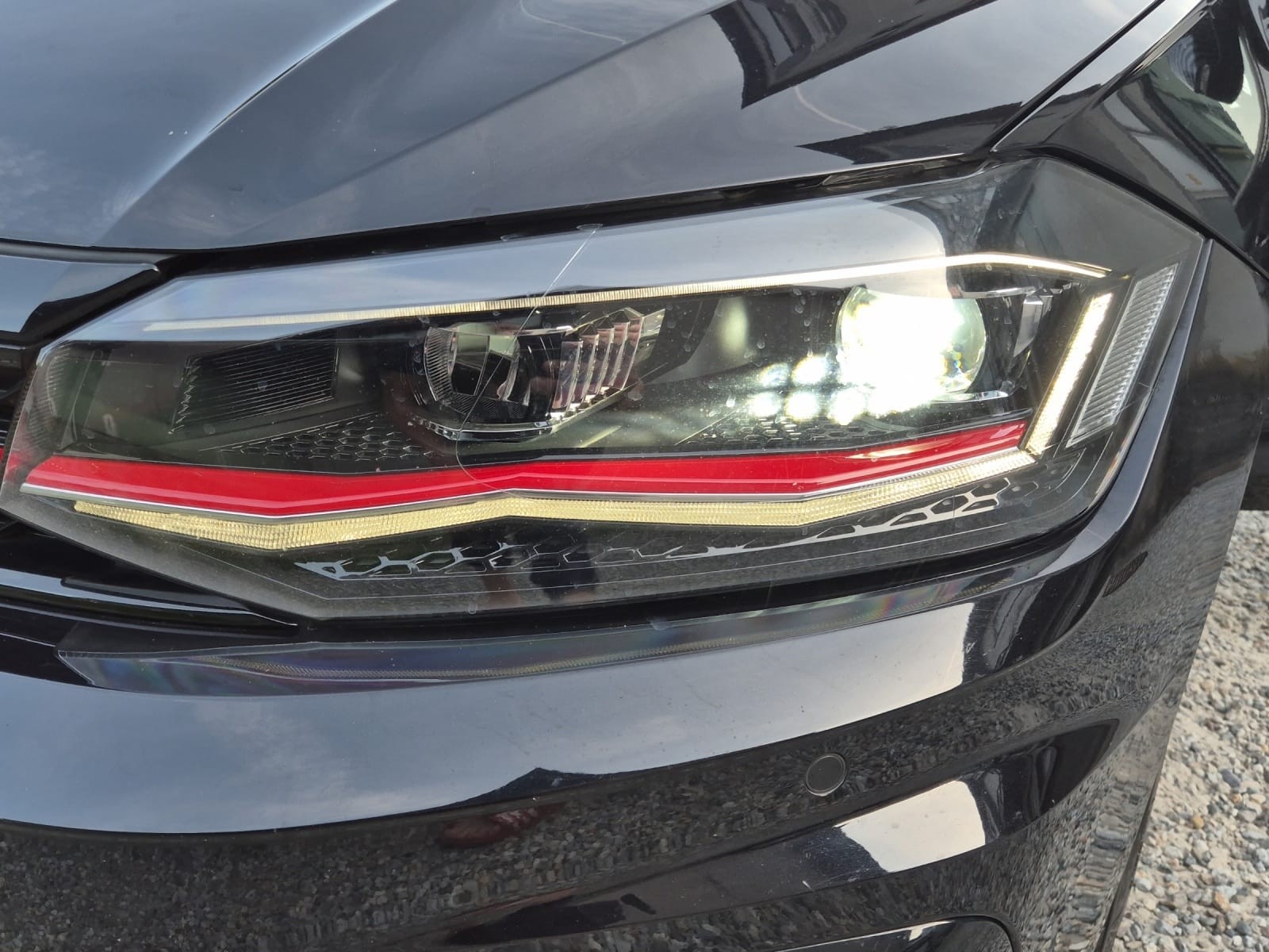VW Polo 2.0 TSI GTI DSG-image-1