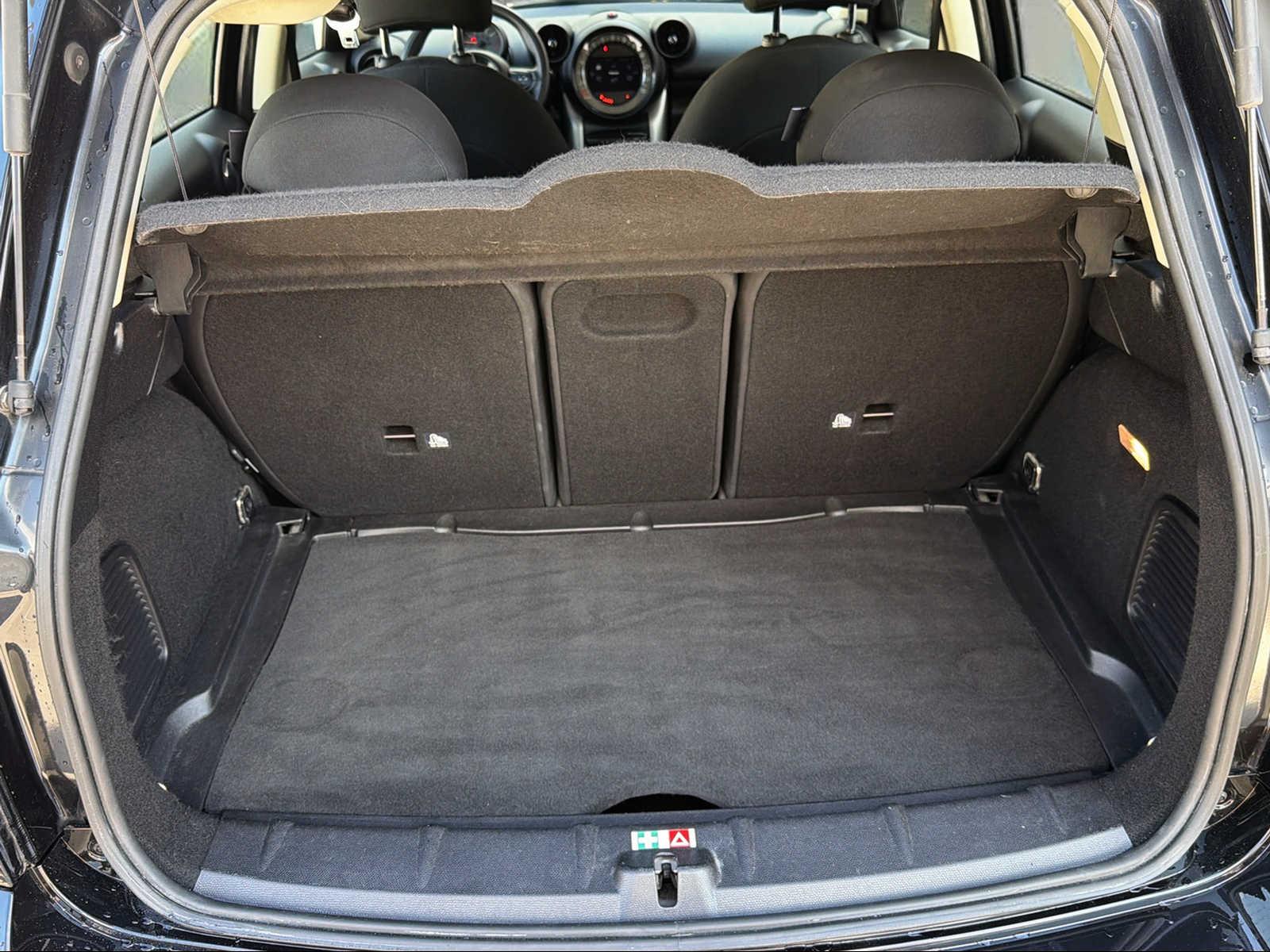 MINI Countryman R60 1.6i Cooper ALL4-image-7