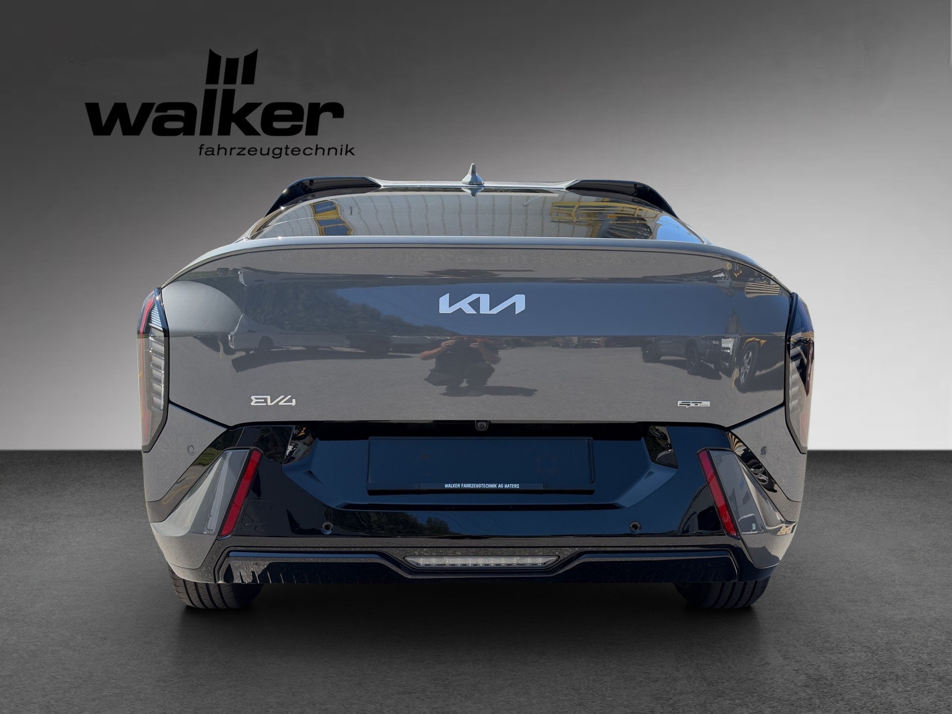 KIA EV4 Fastback 81 kWh GT-Line-image-4