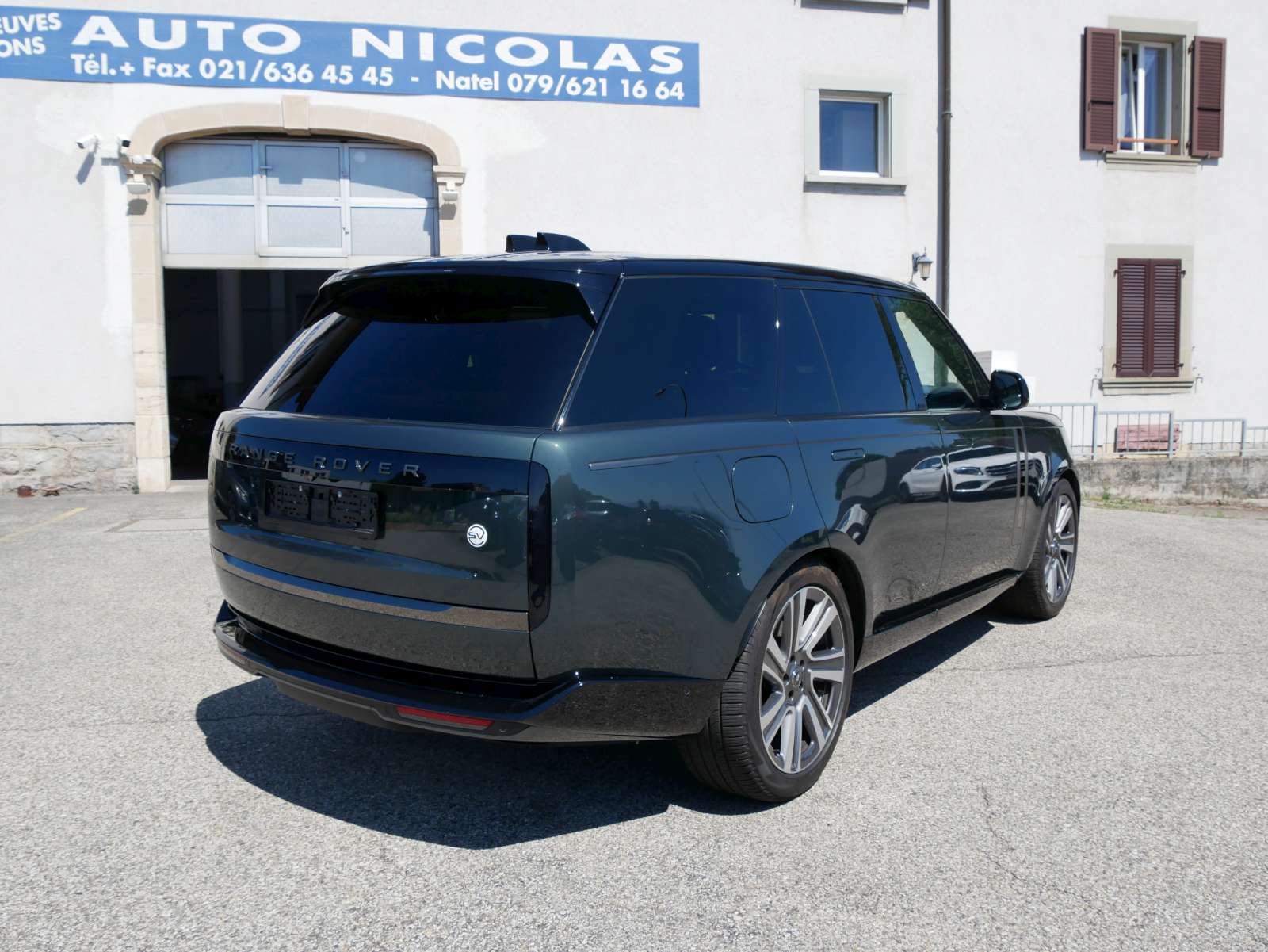 LAND ROVER Range Rover P510e Si6 PHEV SV Automatic-image-4