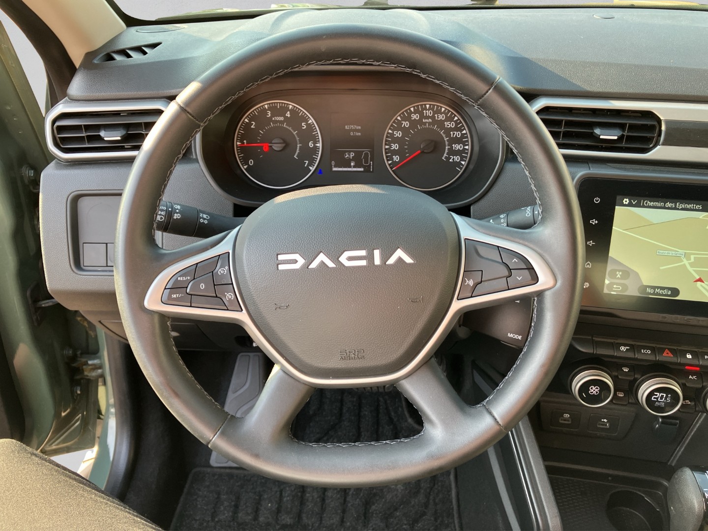 DACIA Duster TCe 150 Journey EDC 4x2-image-9