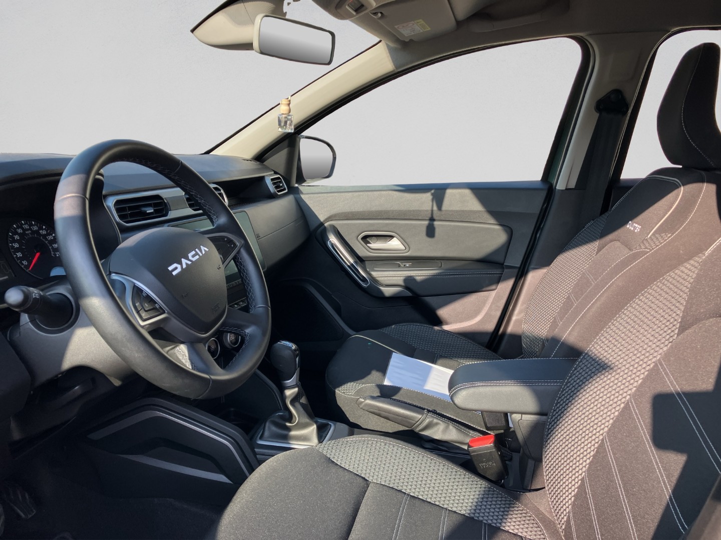 DACIA Duster TCe 150 Journey EDC 4x2-image-8