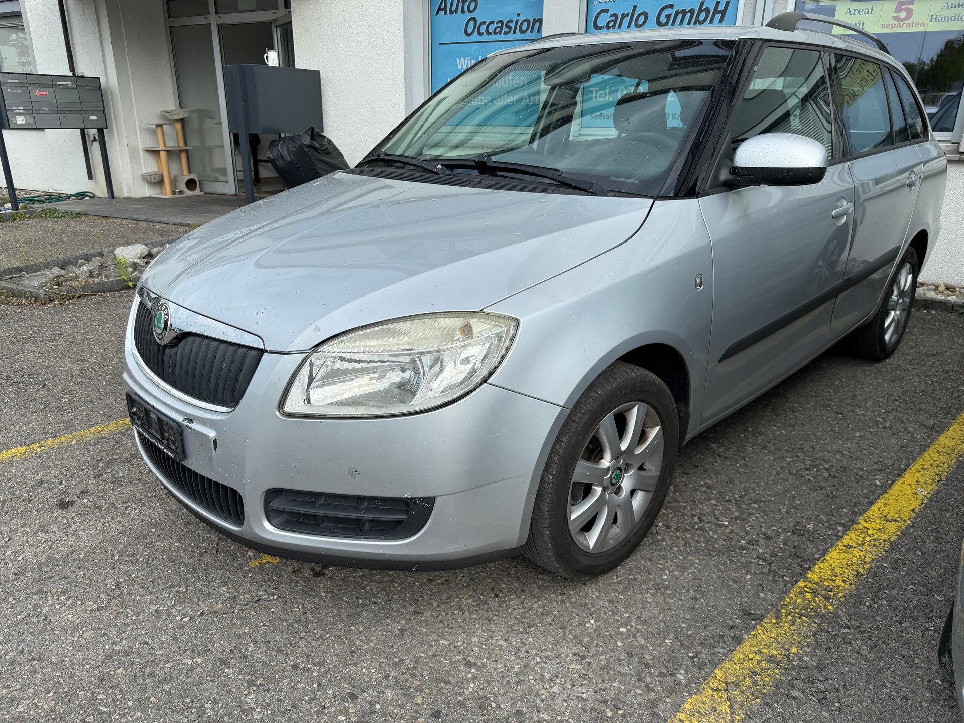 SKODA Fabia 1.2 Entry-image-3