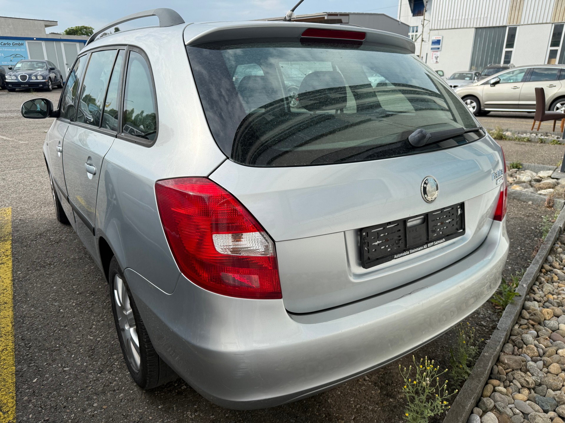 SKODA Fabia 1.2 Entry-image-11