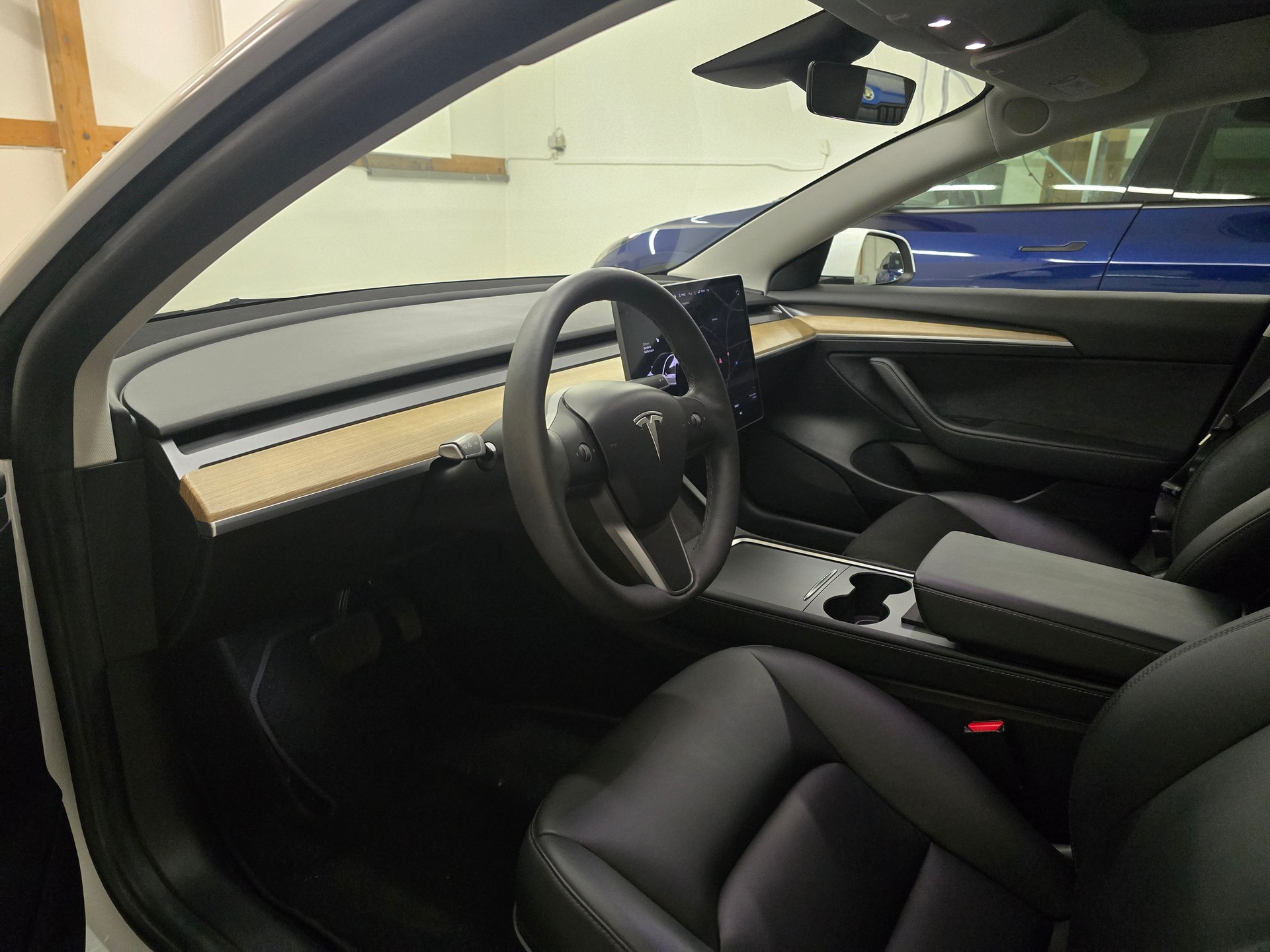 TESLA Model 3 Long Range Dual Motor AWD-image-6