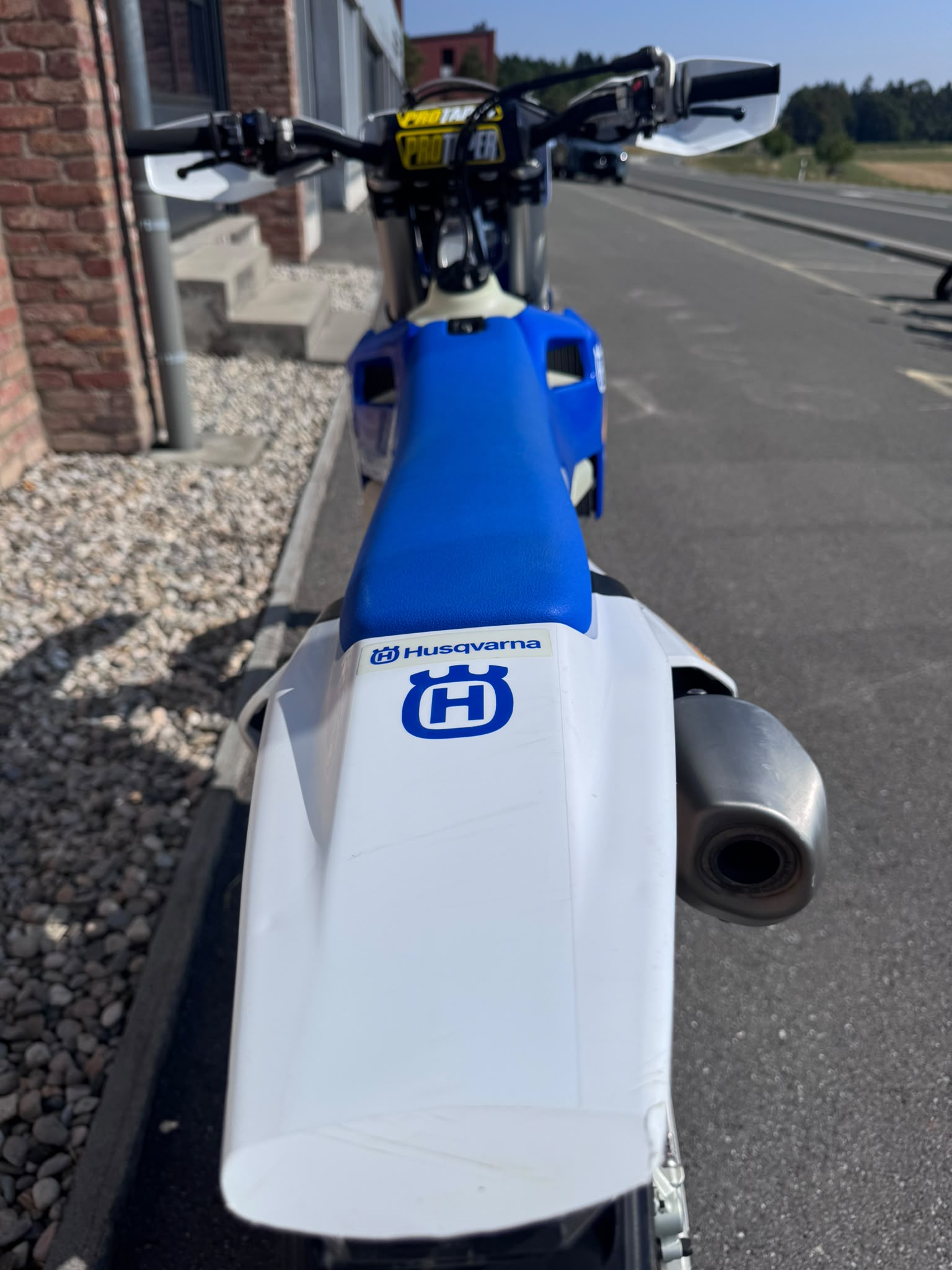 HUSQVARNA FE 250-image-11