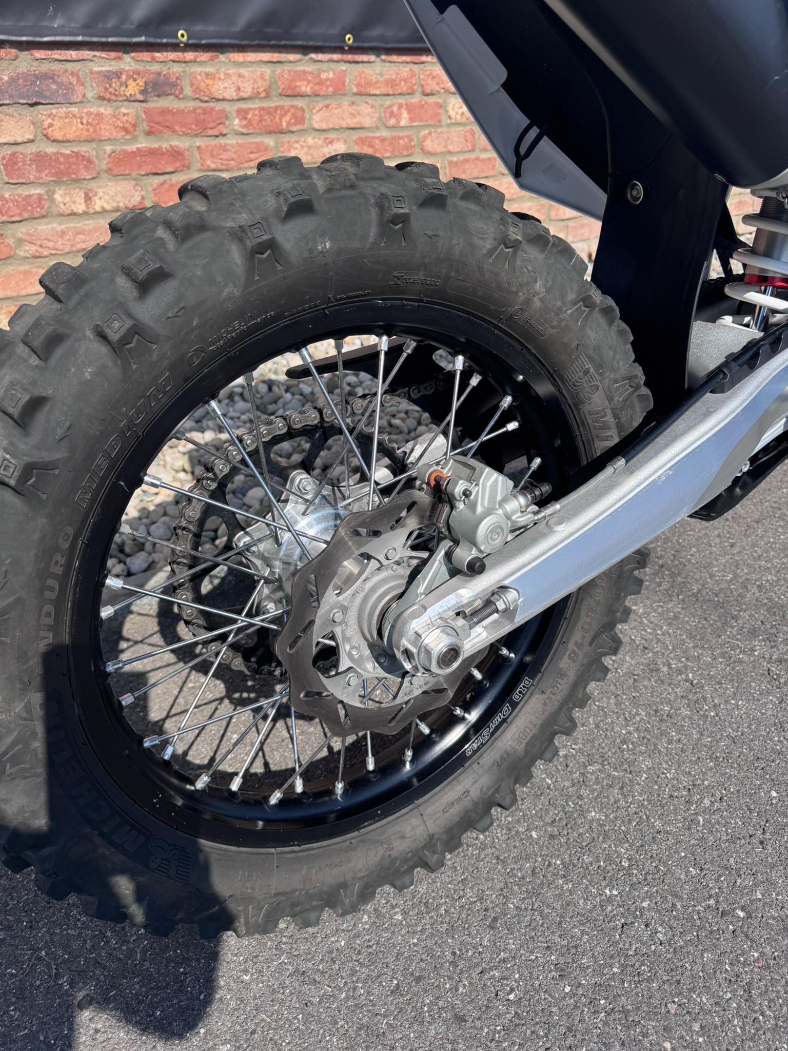 HUSQVARNA FE 250-image-10