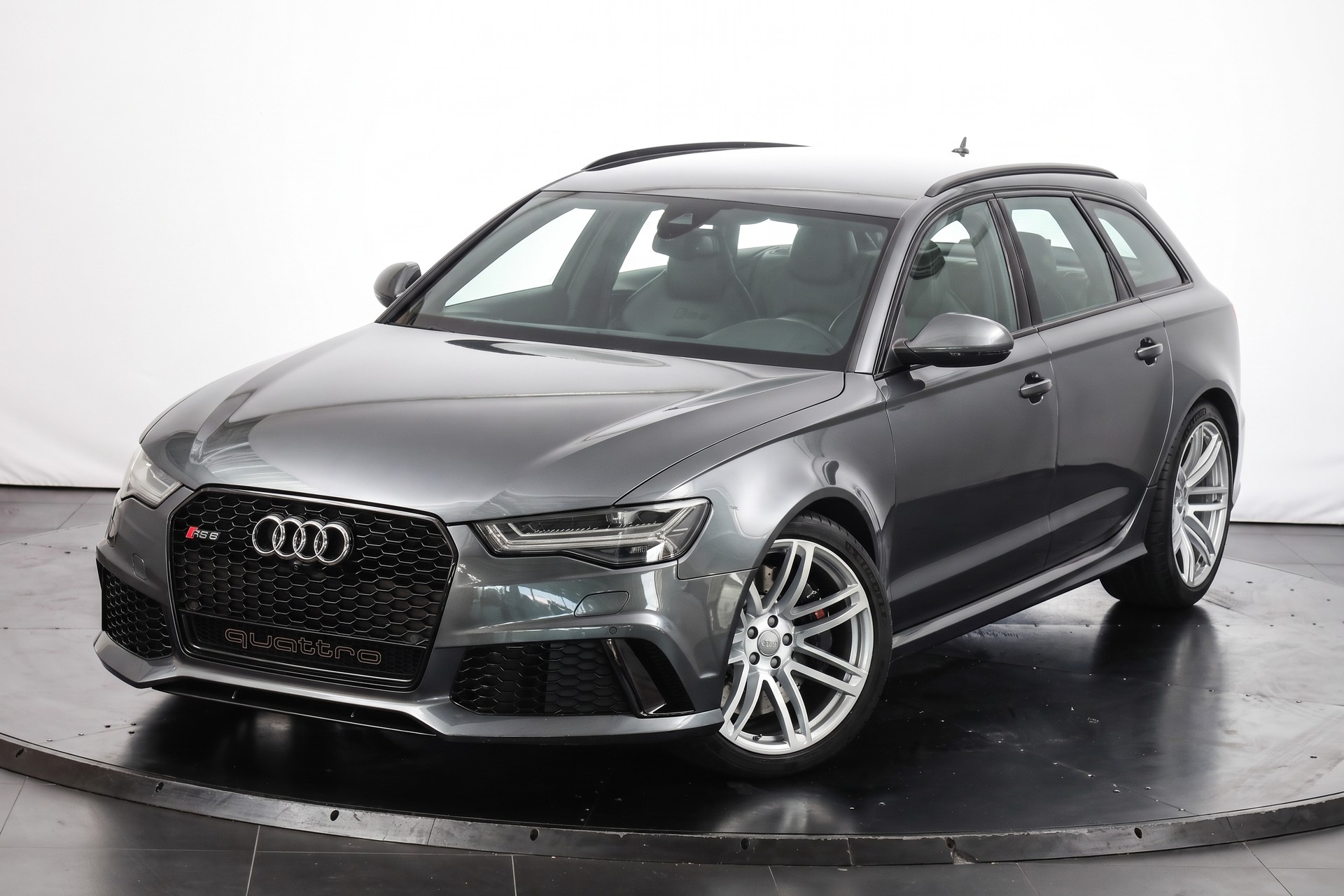 AUDI RS6 Avant 4.0 TFSI V8 quattro Tiptronic-image-5