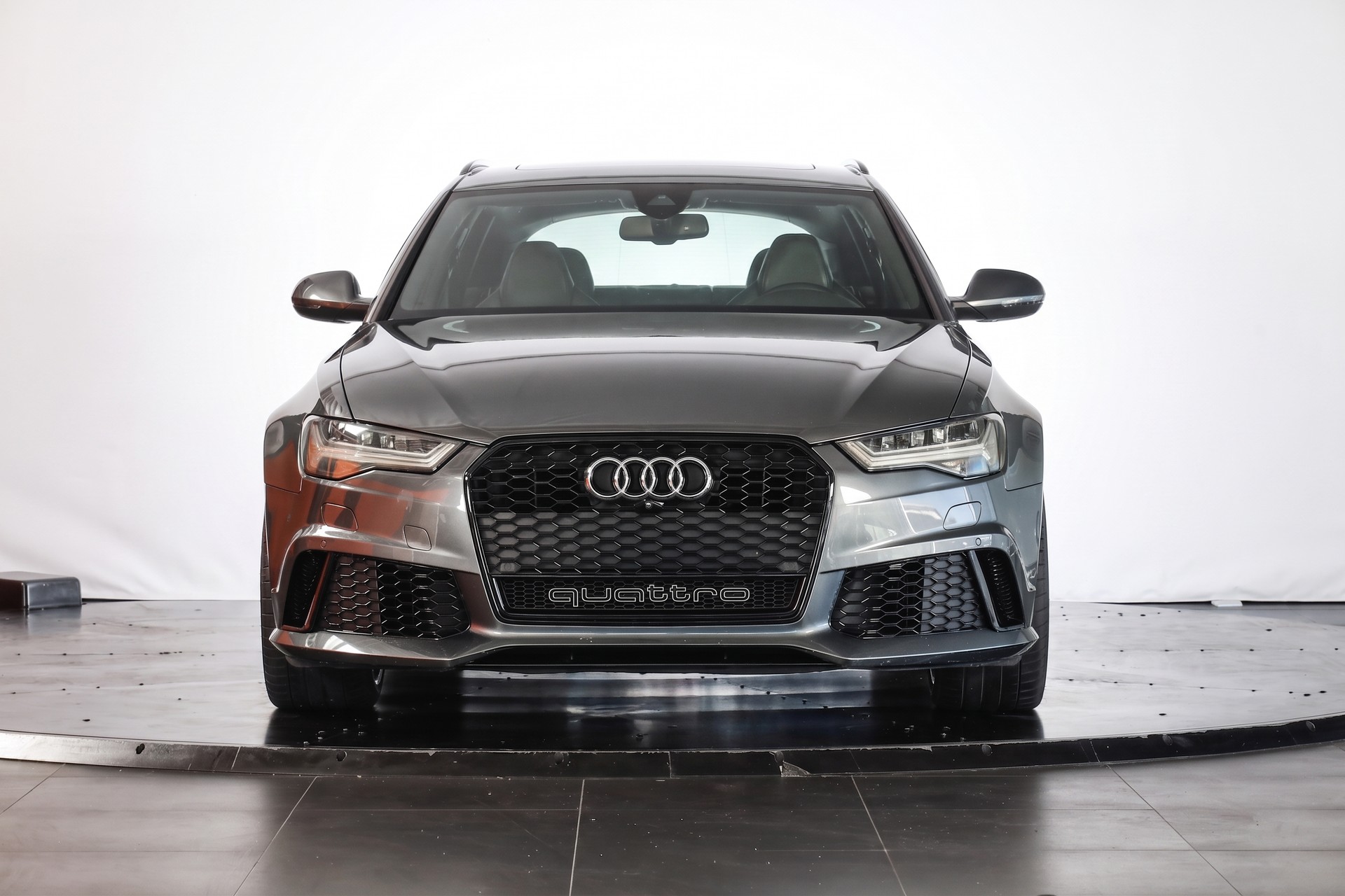 AUDI RS6 Avant 4.0 TFSI V8 quattro Tiptronic-image-1