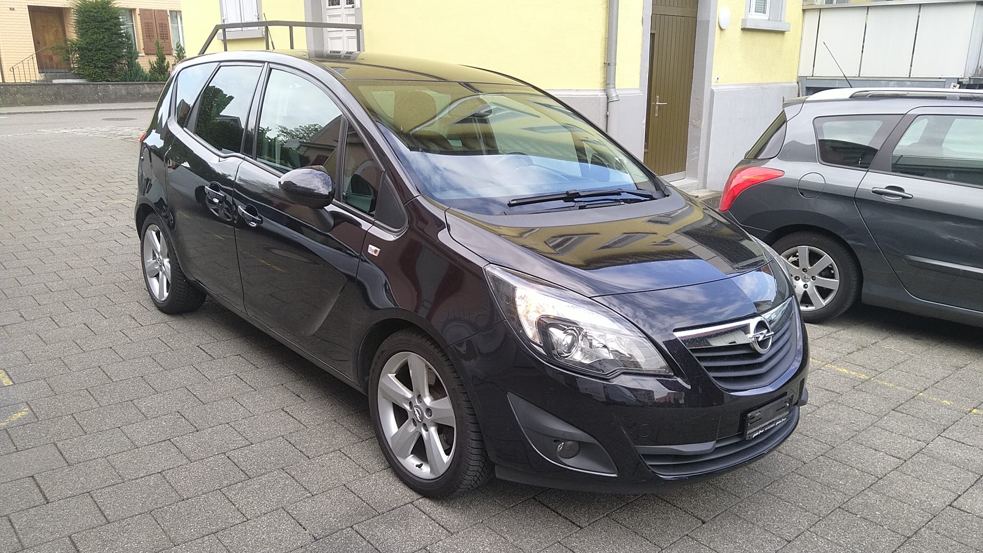 OPEL Meriva 1.4 Turbo Enjoy-image-2