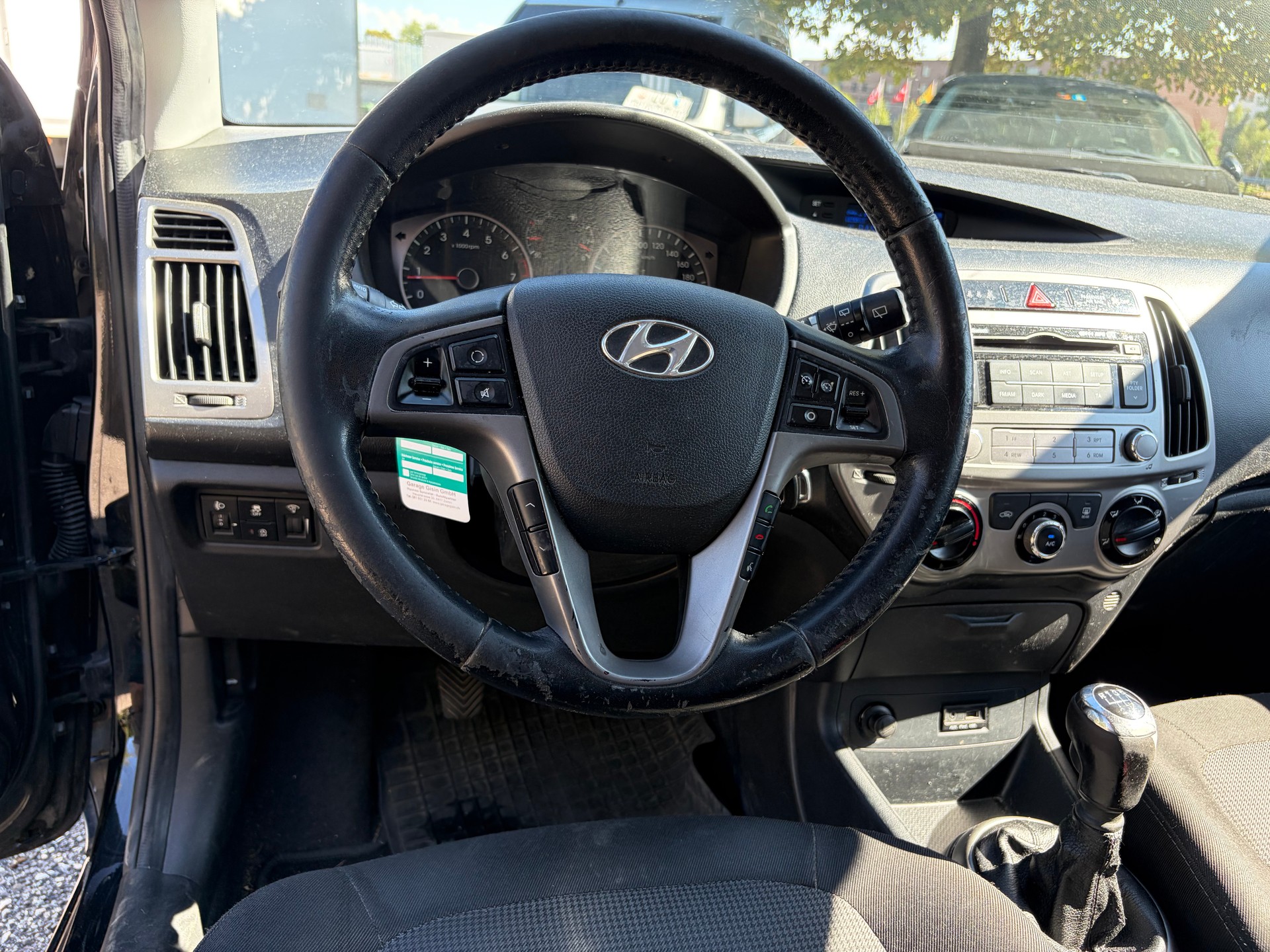 HYUNDAI i20 1.4 GO!-image-9