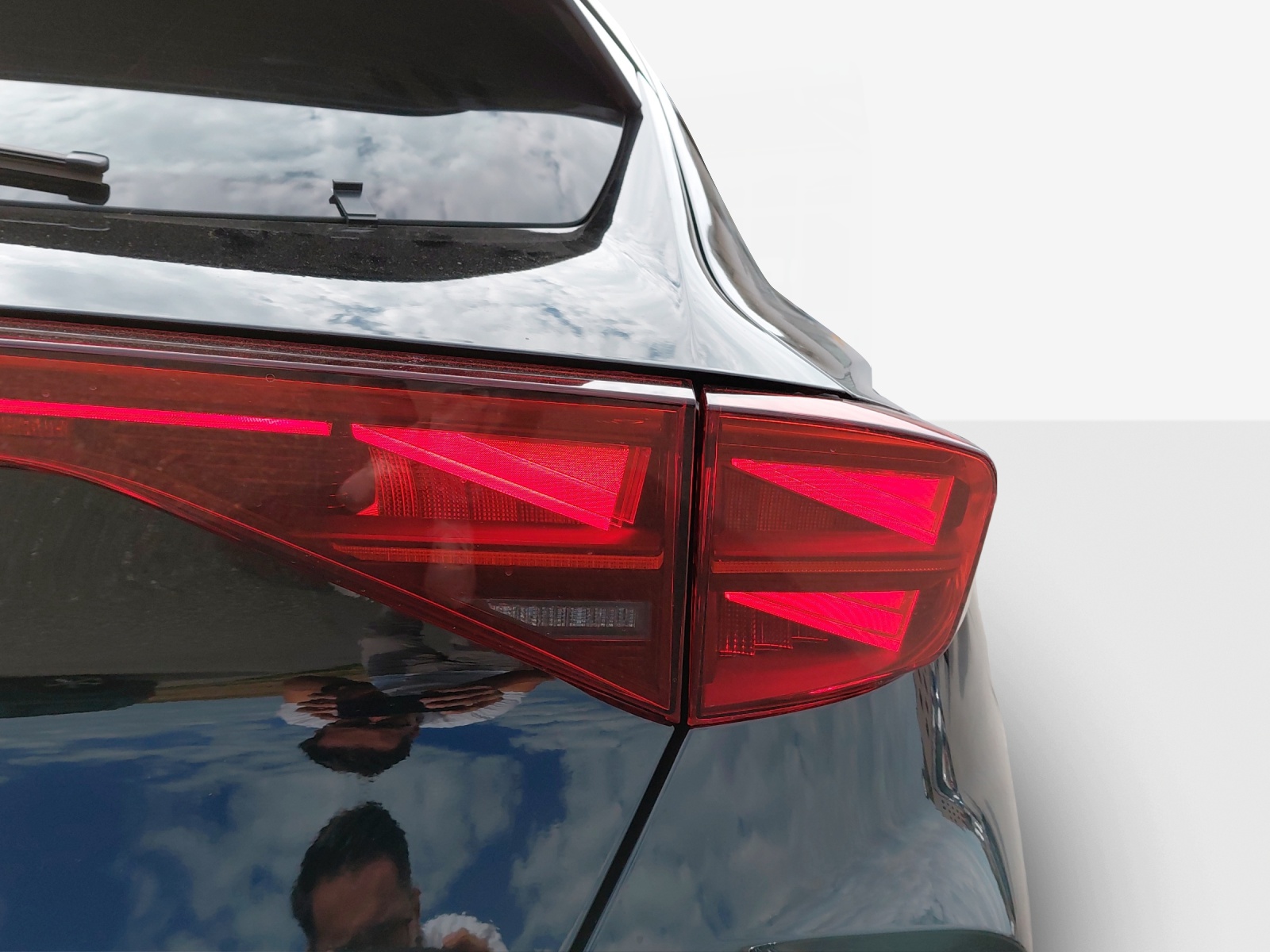 CUPRA Formentor 1.5 TSI DSG-image-15