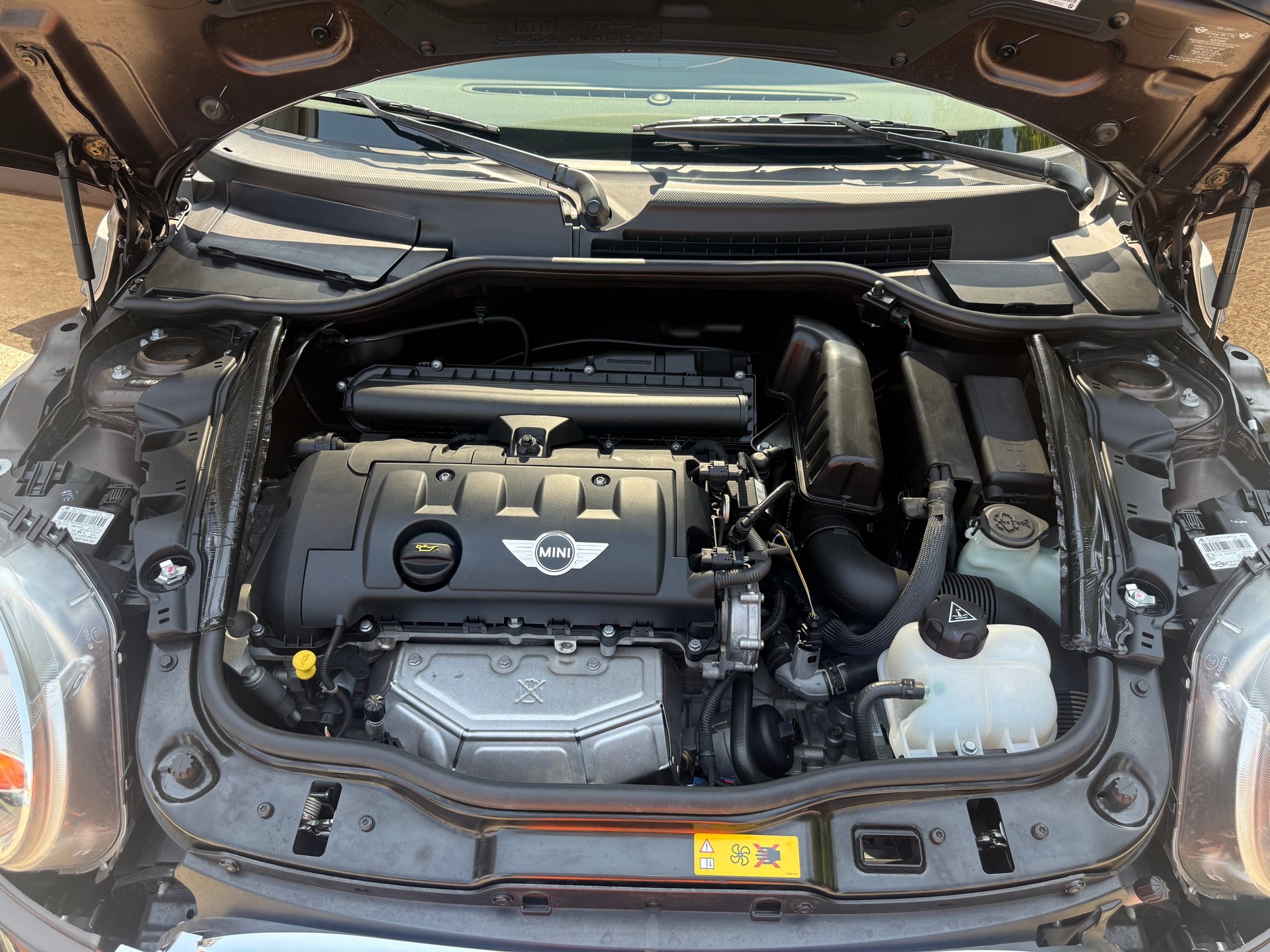 MINI Cooper 1.6 !!! 9980 km !!! ( Comme neuve-1er main-Etat exceptionnel-Visite du jour-Garantie-Service à jour )-image-10