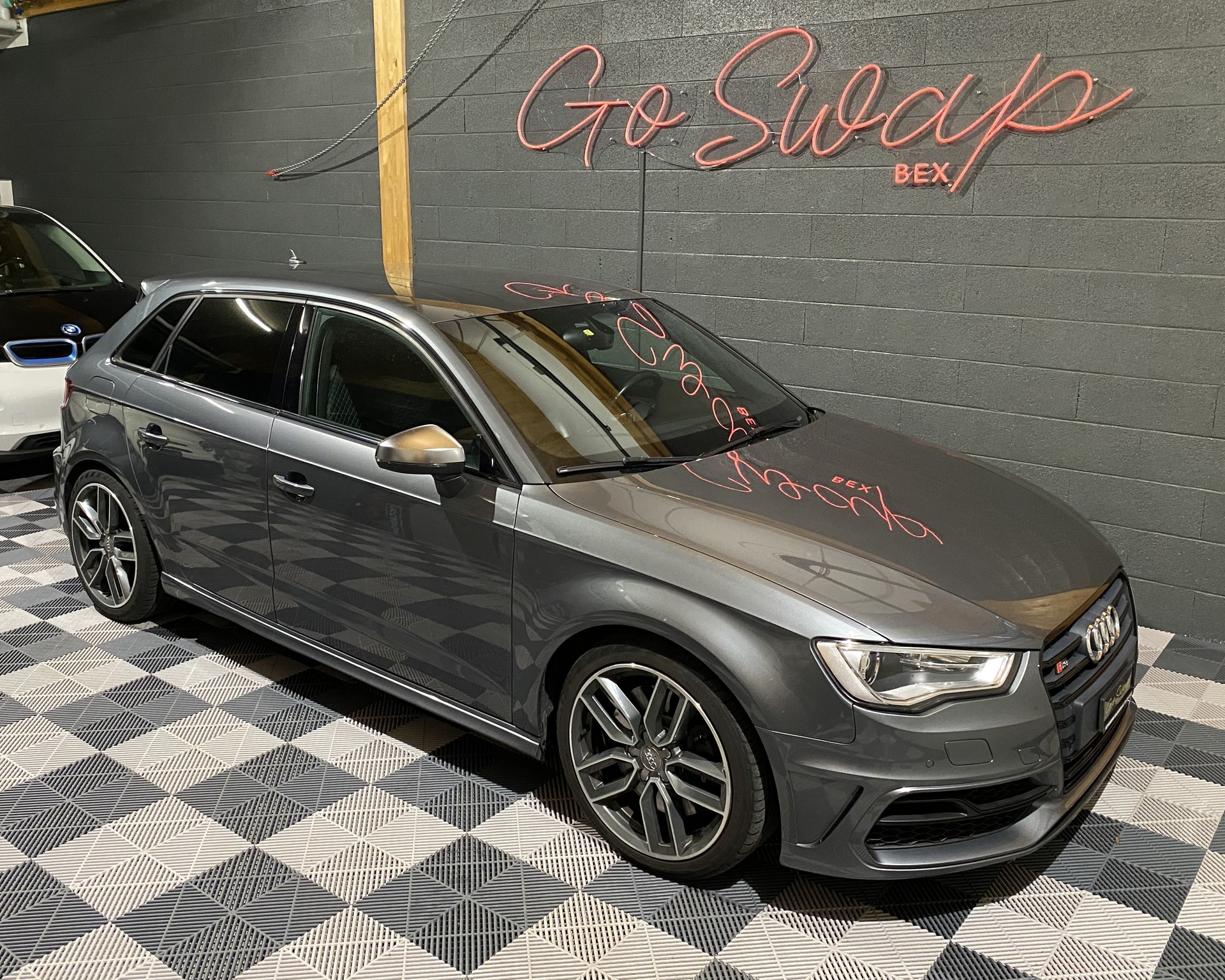 AUDI S3 Sportback 2.0 TFSI quattro S-tronic-image-1