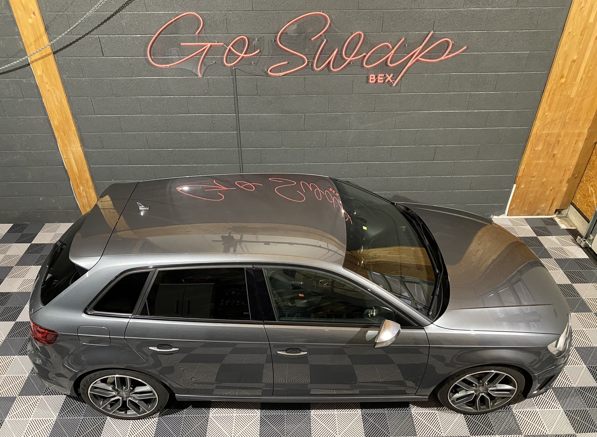 AUDI S3 Sportback 2.0 TFSI quattro S-tronic-image-2