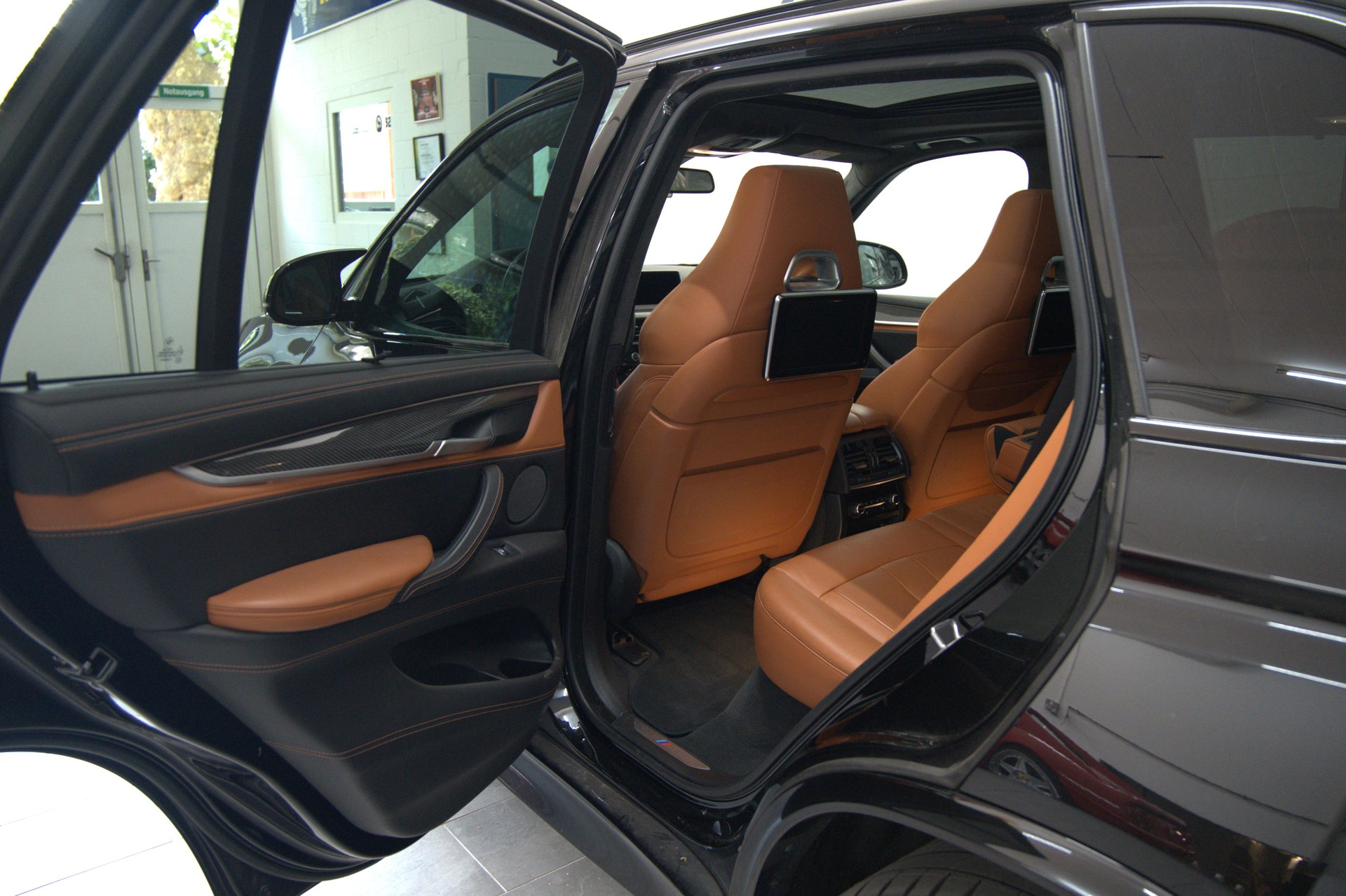 BMW X5M Steptronic-image-6