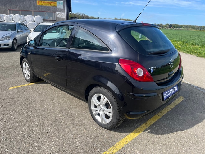 OPEL Corsa 1.4 TP Enjoy automat-image-4