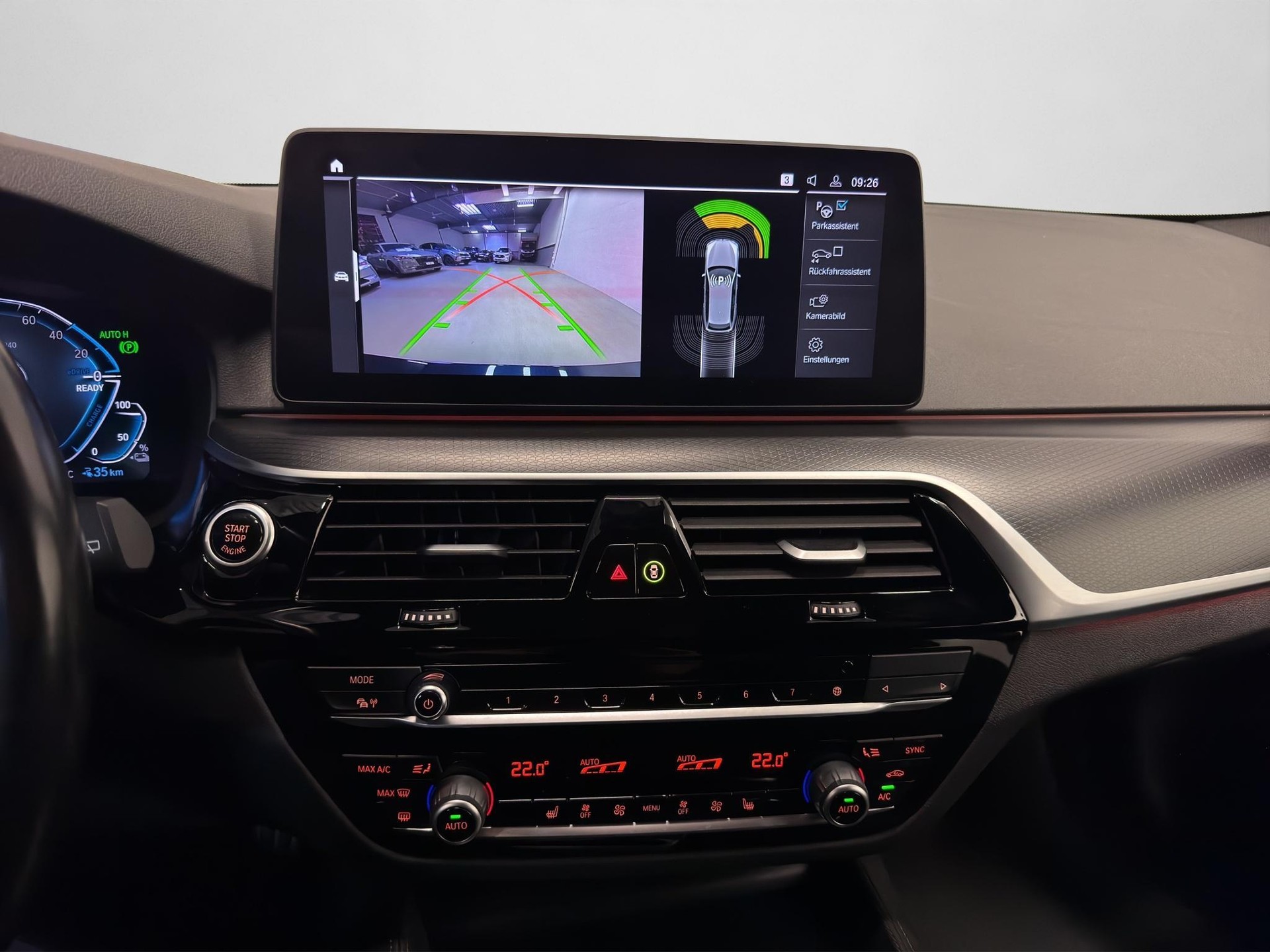 BMW 530e xDrive M-Sport Steptronic-image-5
