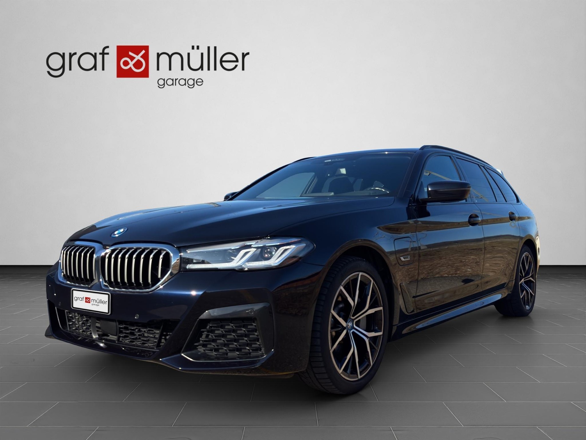 BMW 530e xDrive M-Sport Steptronic