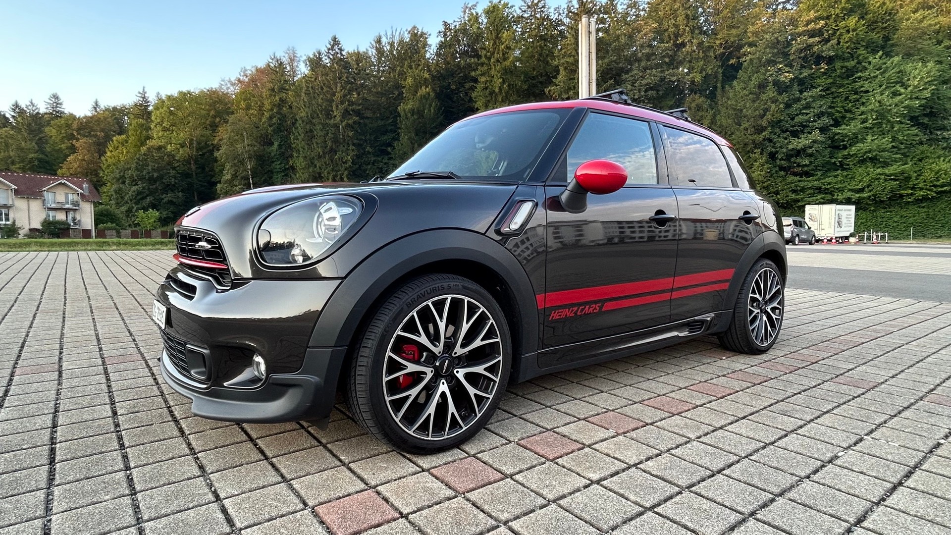 MINI 1.6i John Cooper Works-image-15