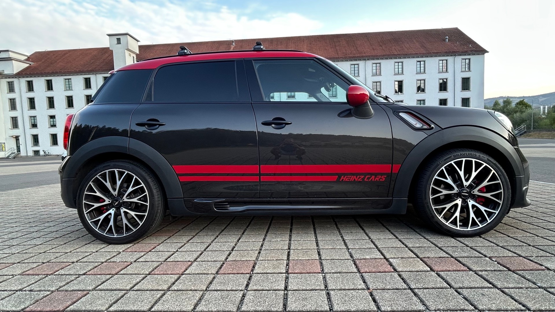 MINI 1.6i John Cooper Works-image-13