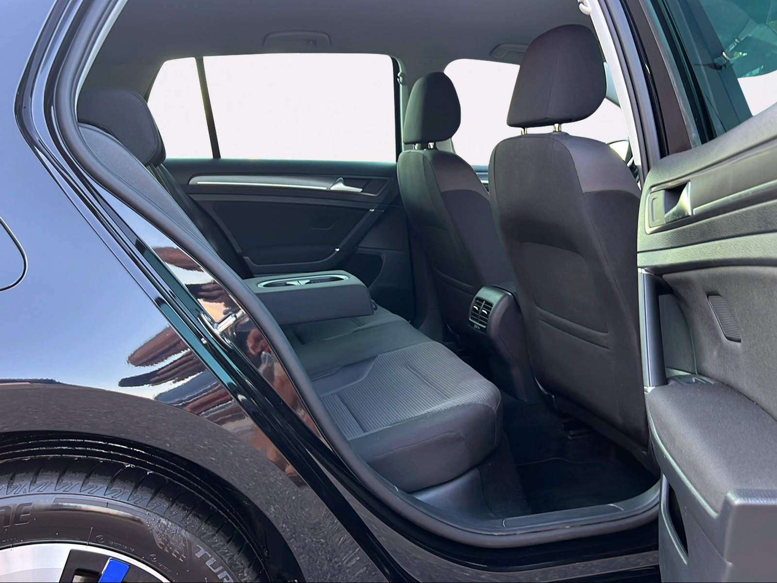 VW e-Golf-image-6